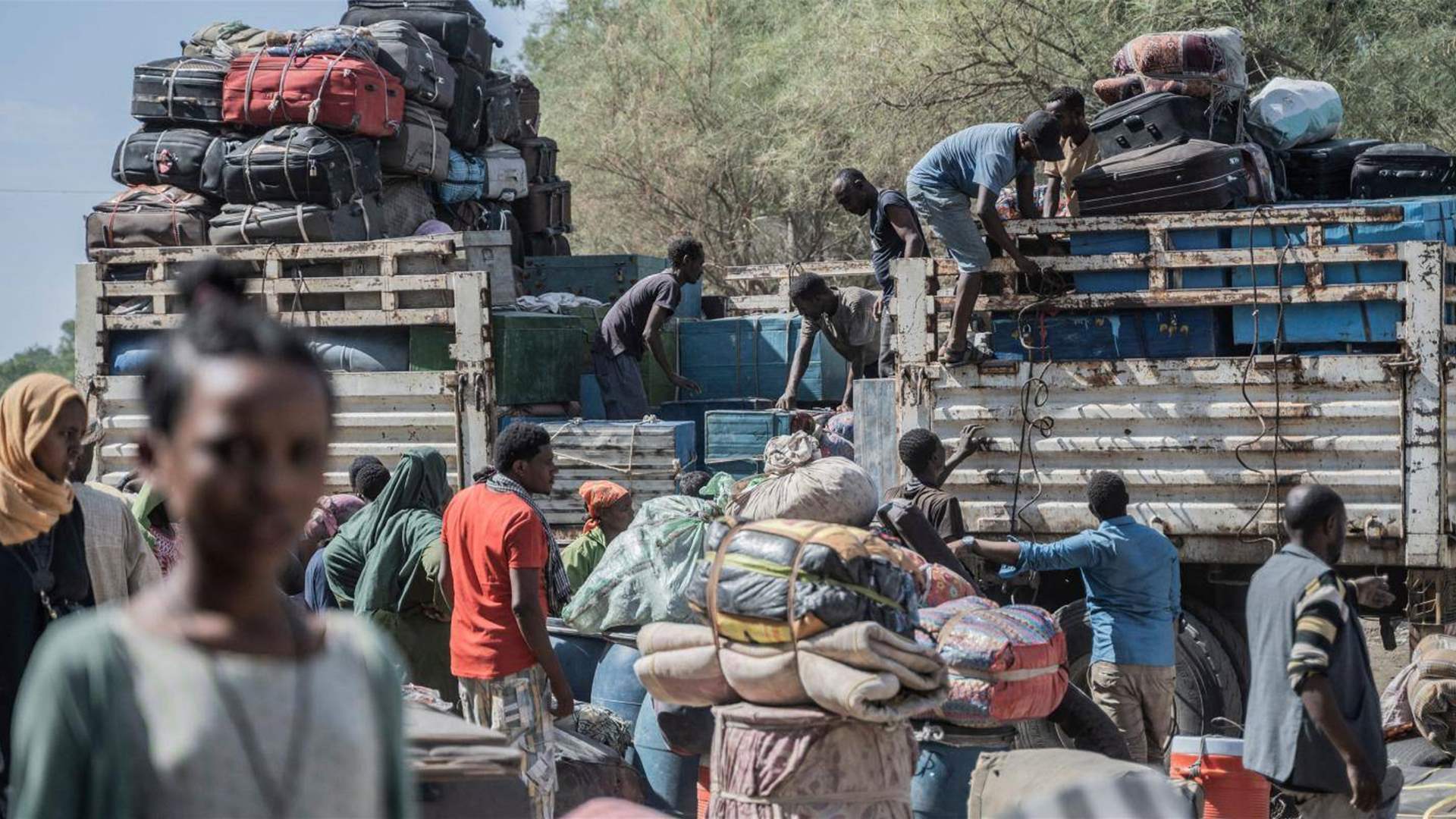 The conflicting parties in Sudan agree to hold a meeting regarding humanitarian aid