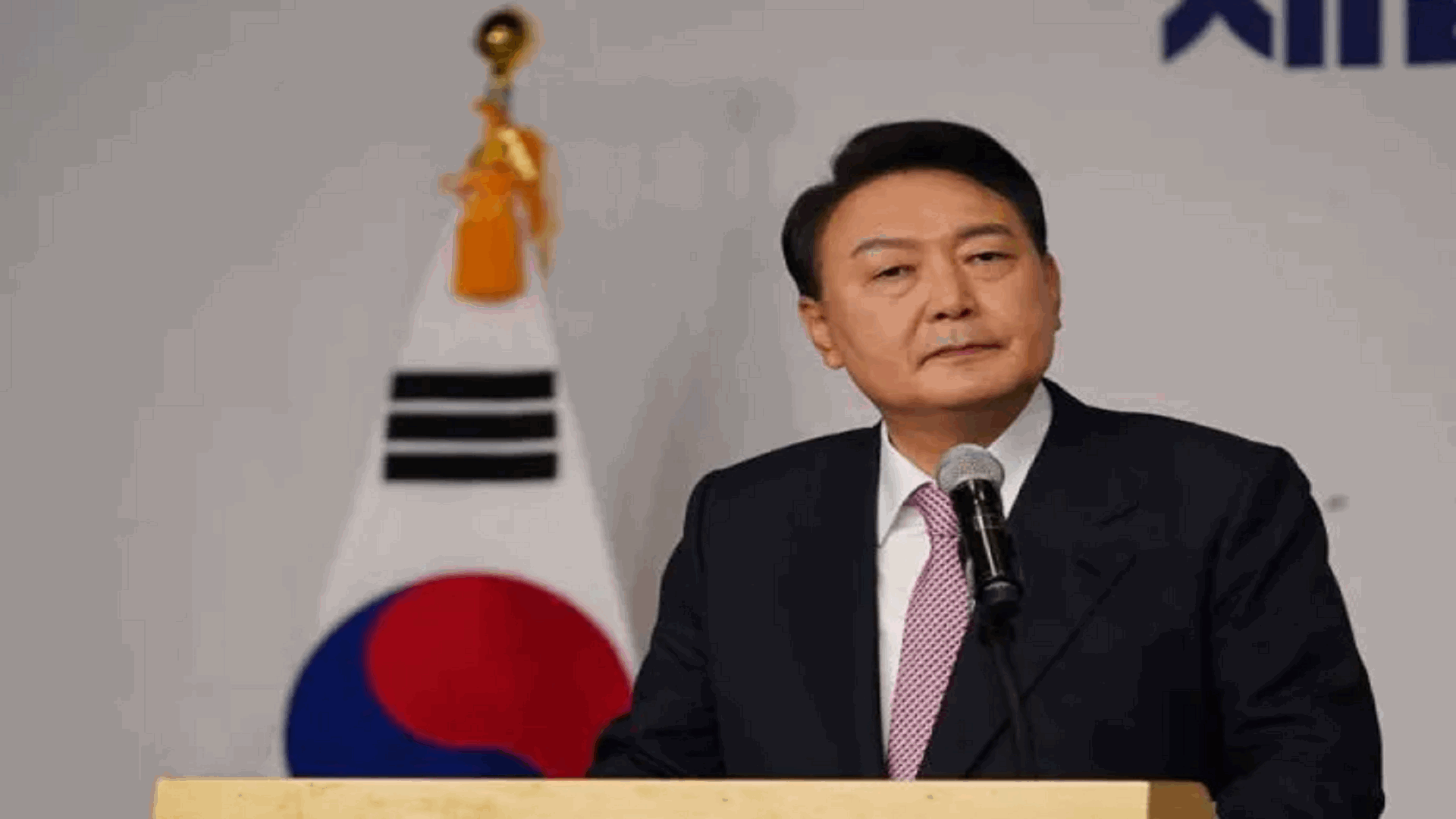 رئيس كوريا الجنوبية يدعو الى الرد &quot;بكثافة وبدون تردد&quot; على استفزازات الشمال