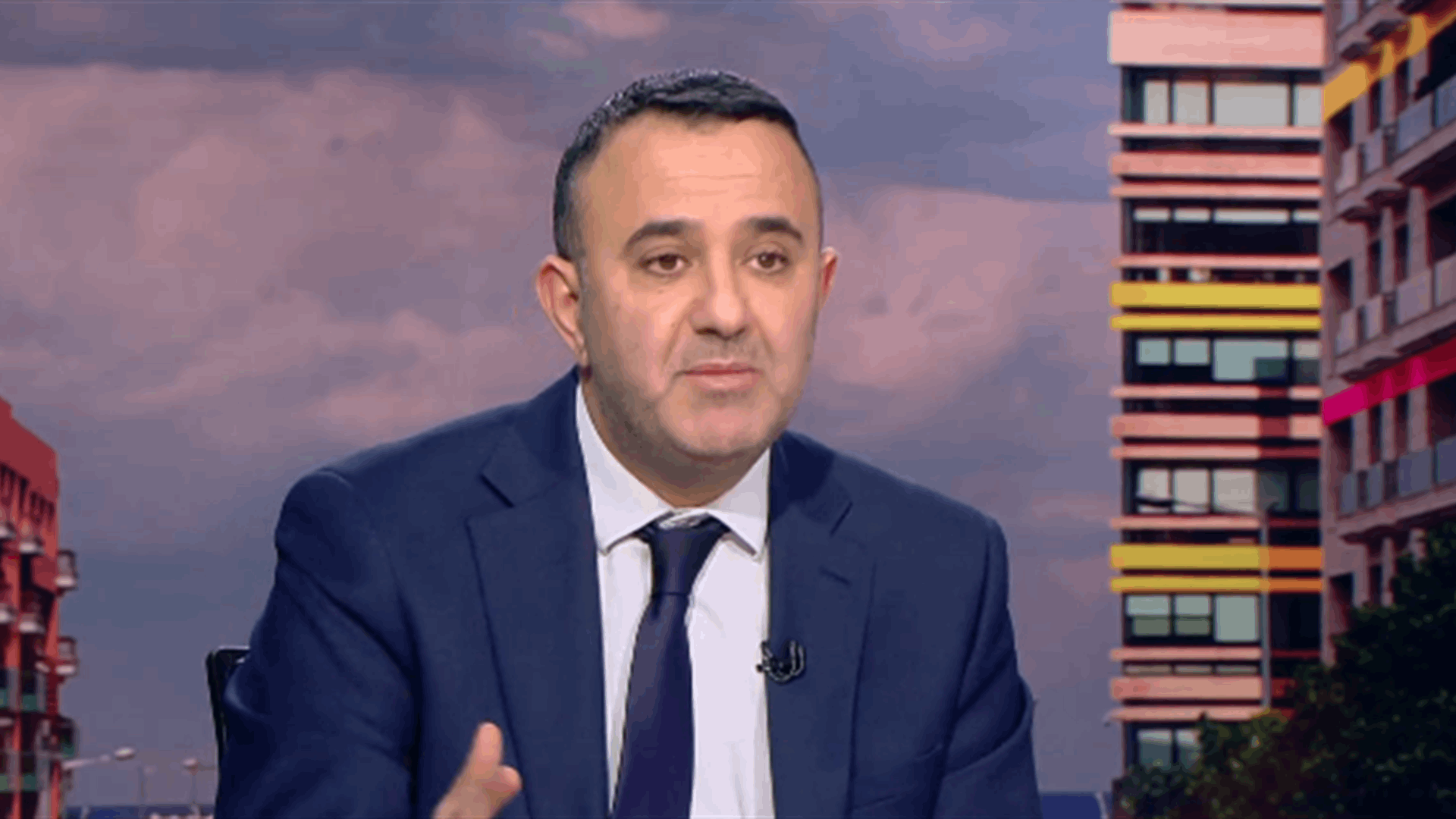 بيضون: لا يمكننا أن نفرّط بالسيادة اللبنانية وغاية المقاومة التحرير