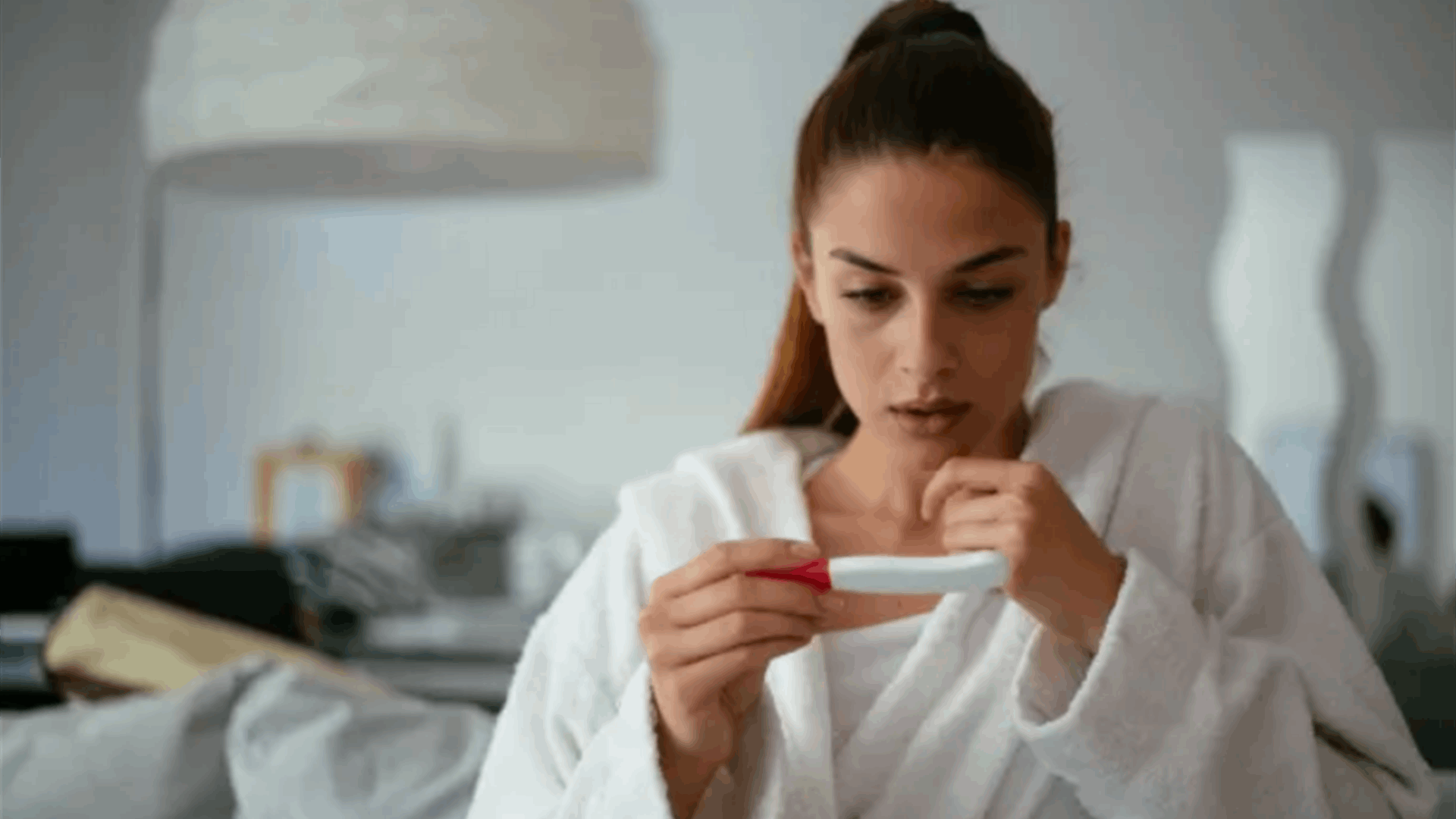 أقامت علاقة مع شريكها السابق وحملت منه...  فهل قررت العودة إليه؟