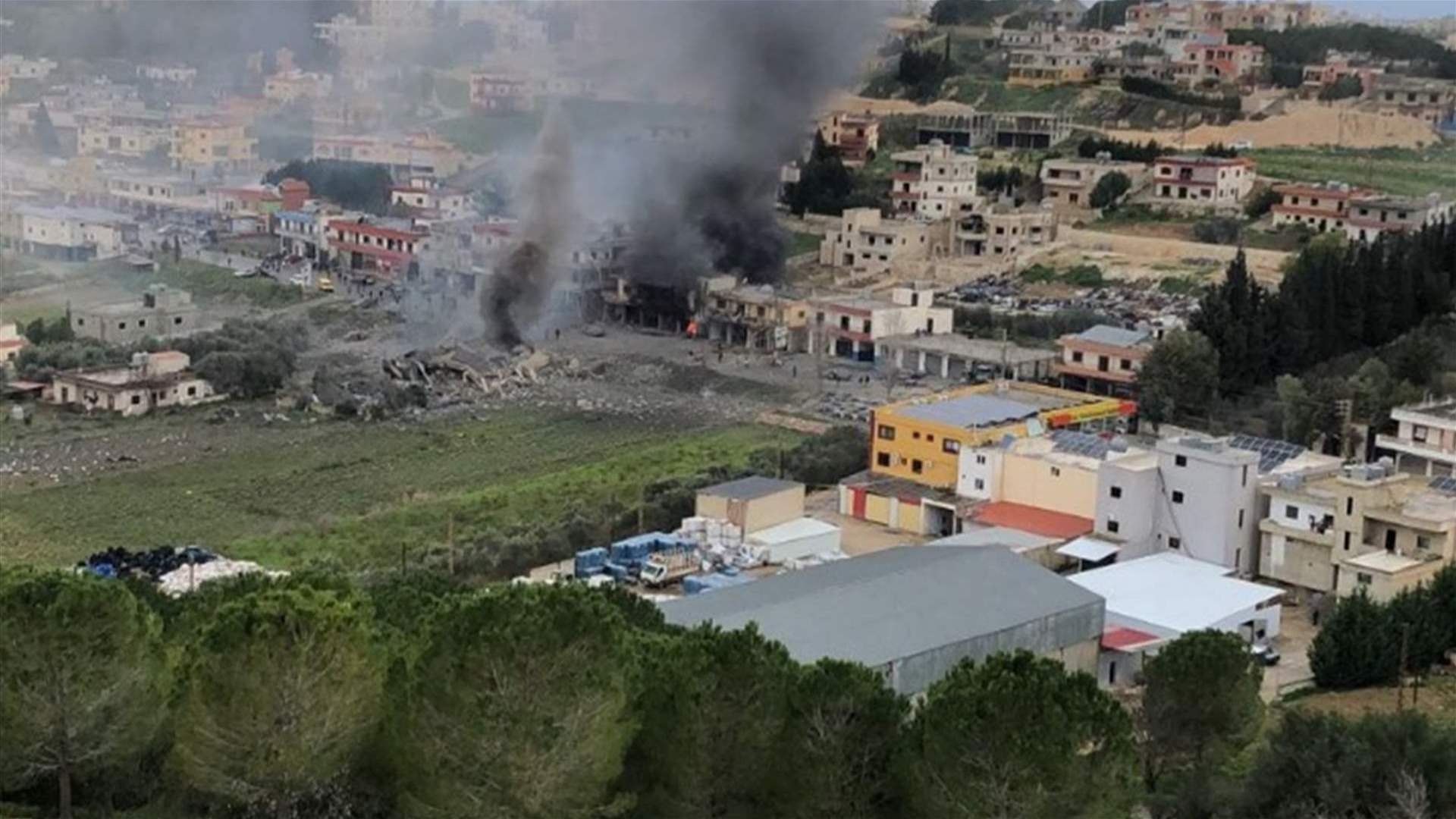 استشهاد امرأة وطفلين في الجنوب