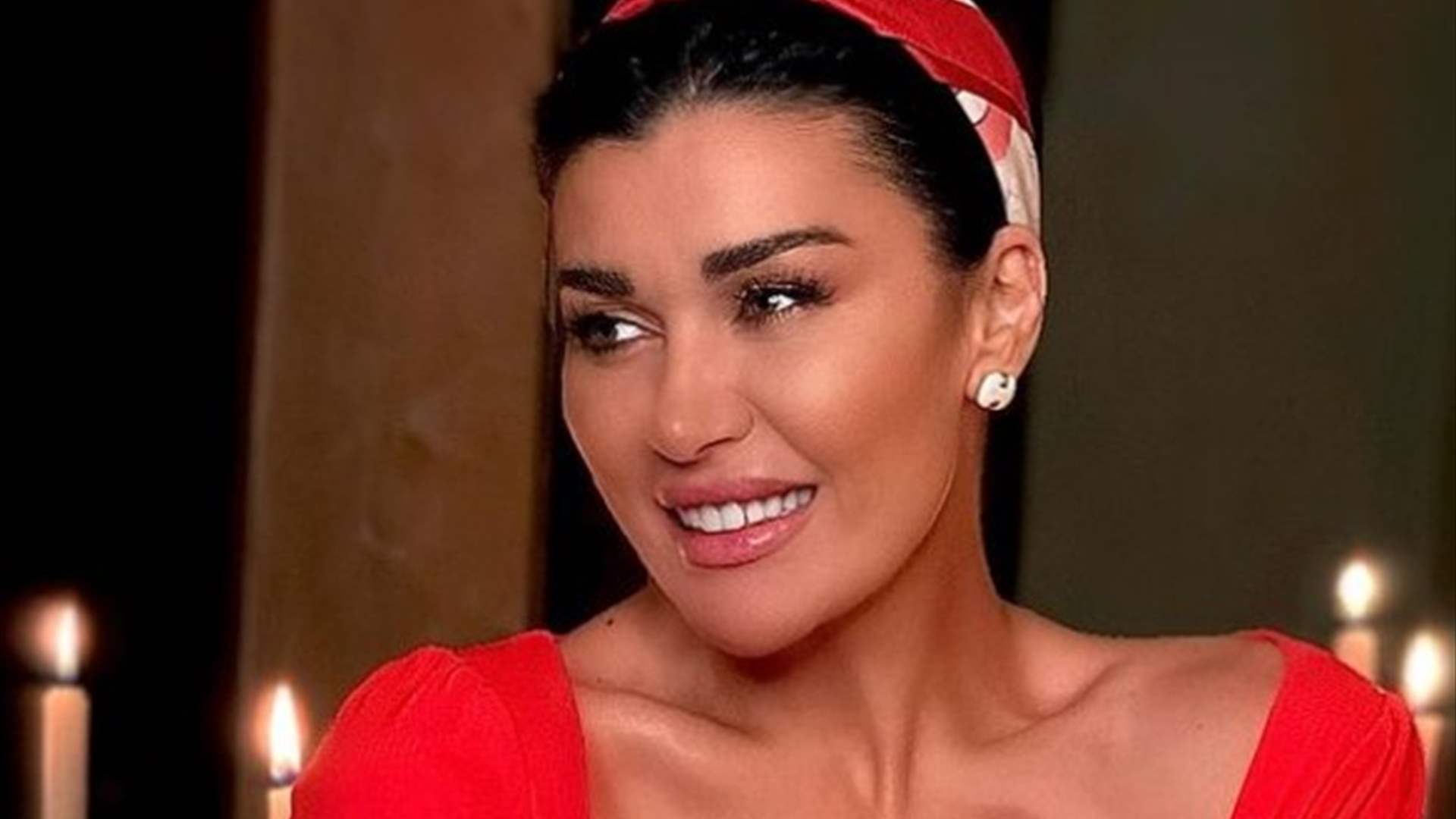 نادين الراسي بجلسة تصوير جريئة في عيد الحبّ