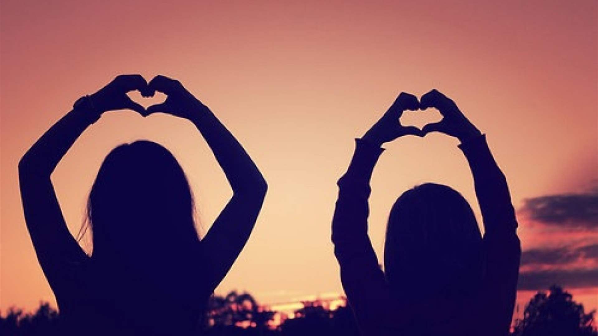 صديقتها المفضلة أخفت عنها سرًا حقيرًا عن ماضيها... "لا أعتقد أنني أستطيع التحدث معها مرة أخرى"!