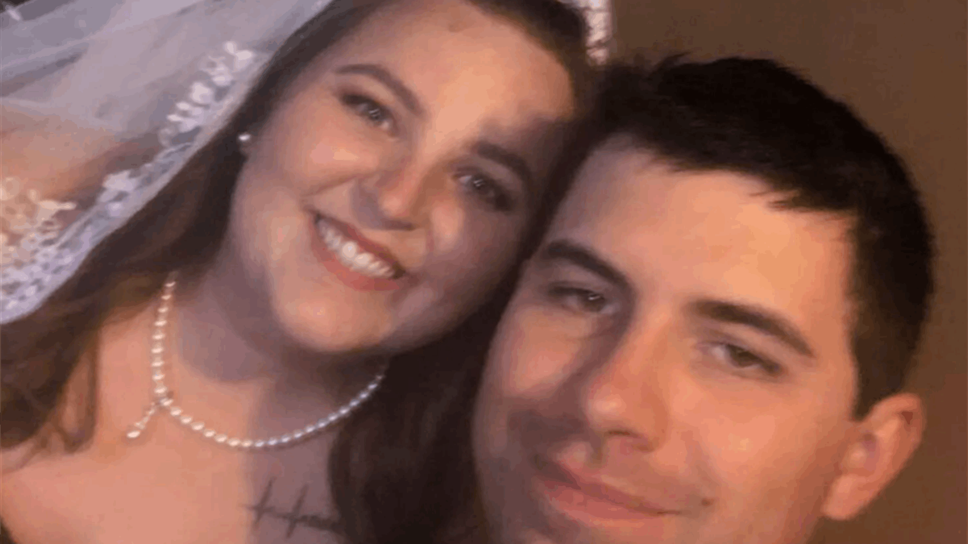 ادعى أن زوجته هربت مع عشيقها واختفت... ما تم اكتشافه بعد ذلك مفجع: "لماذا لم تسمح لها بالمغادرة؟"