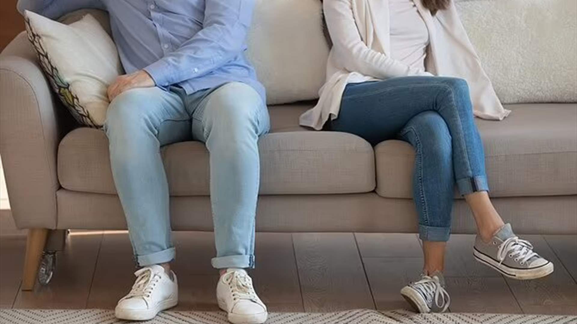 امرأة تعيش مع شريكها السابق في المنزل نفسه... وهذا ما كشفته!