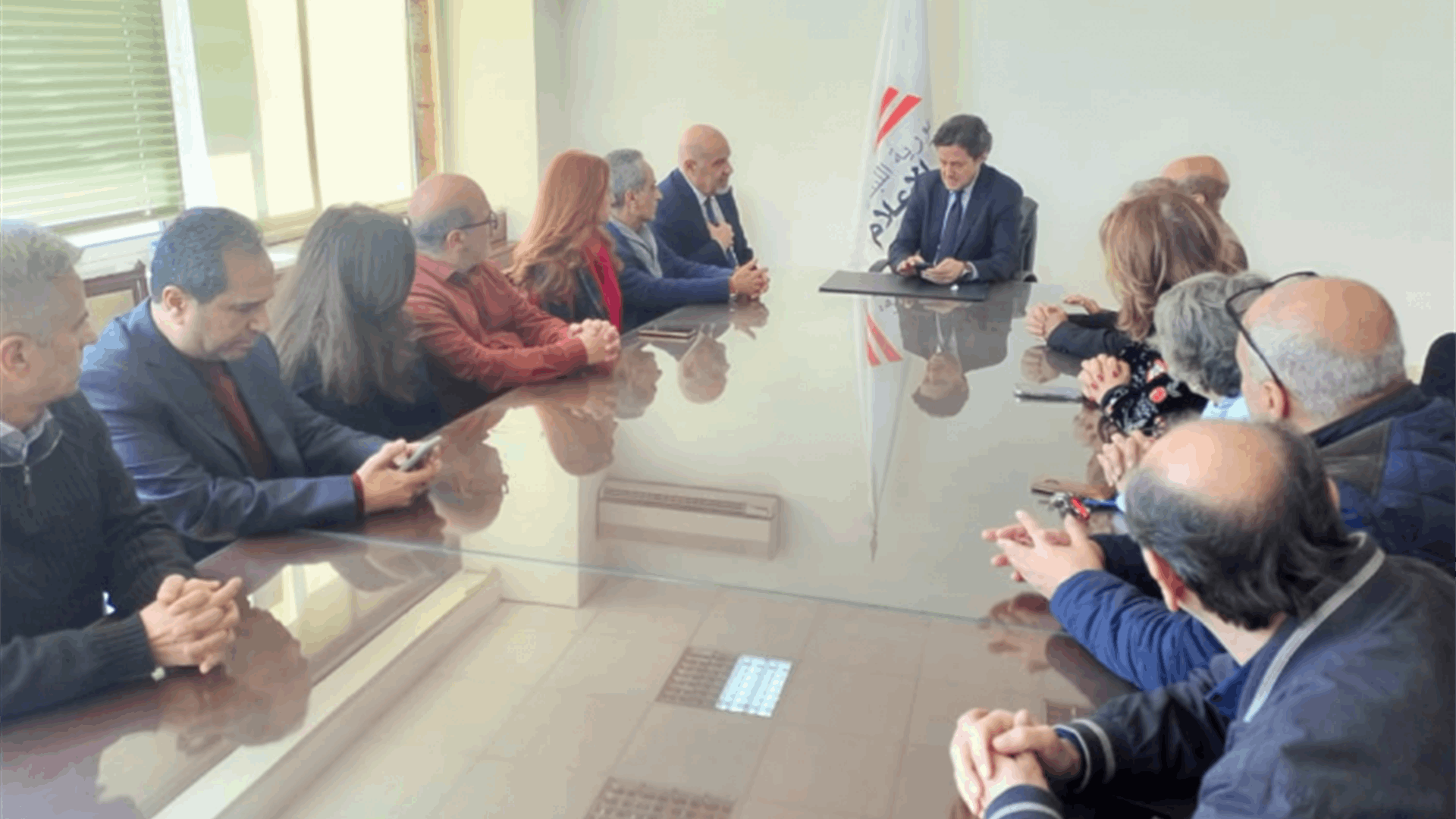 لجنة العاملين في وزارة الإعلام: بدء الإضراب عن العمل وعلى الحكومة تصحيح الخطأ في حق القطاع العام