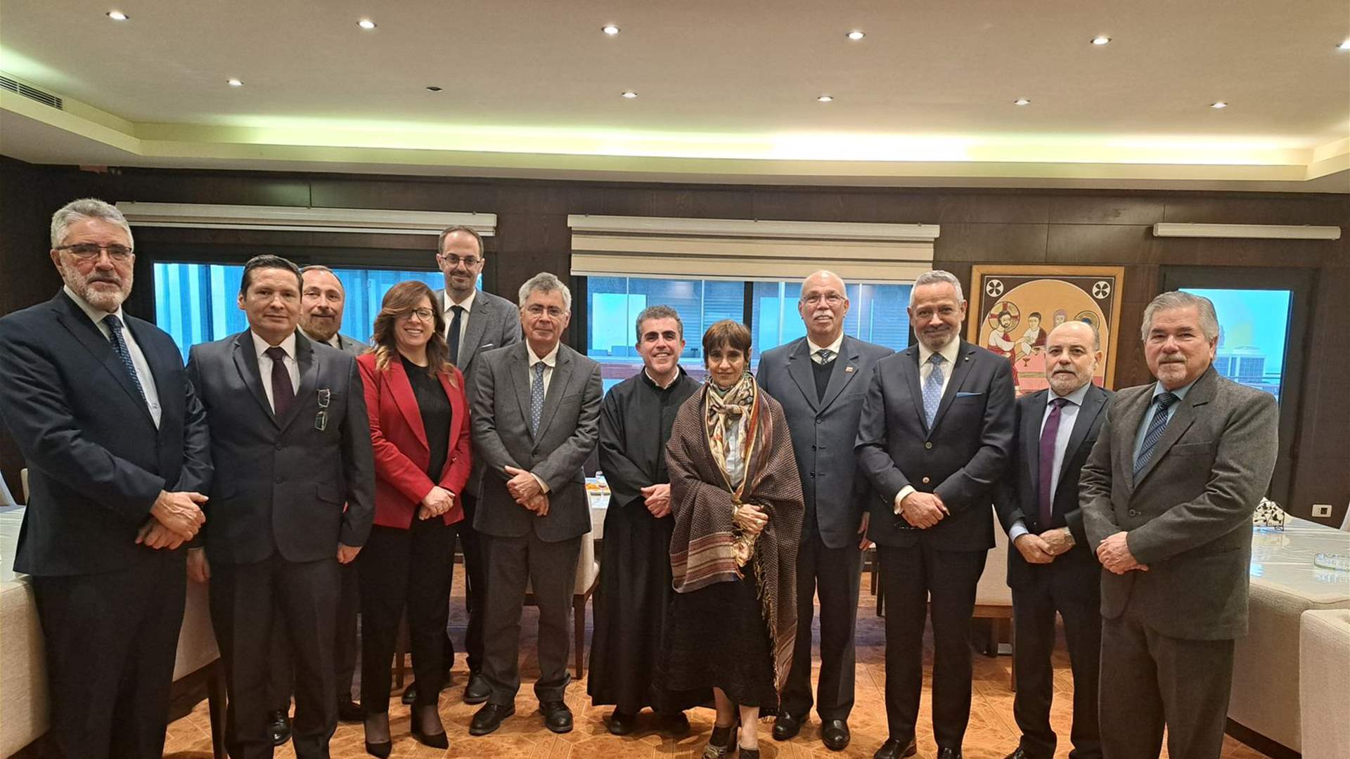 وفد من سفراء دول أميركا اللاتينية في جامعة الروح القدس
