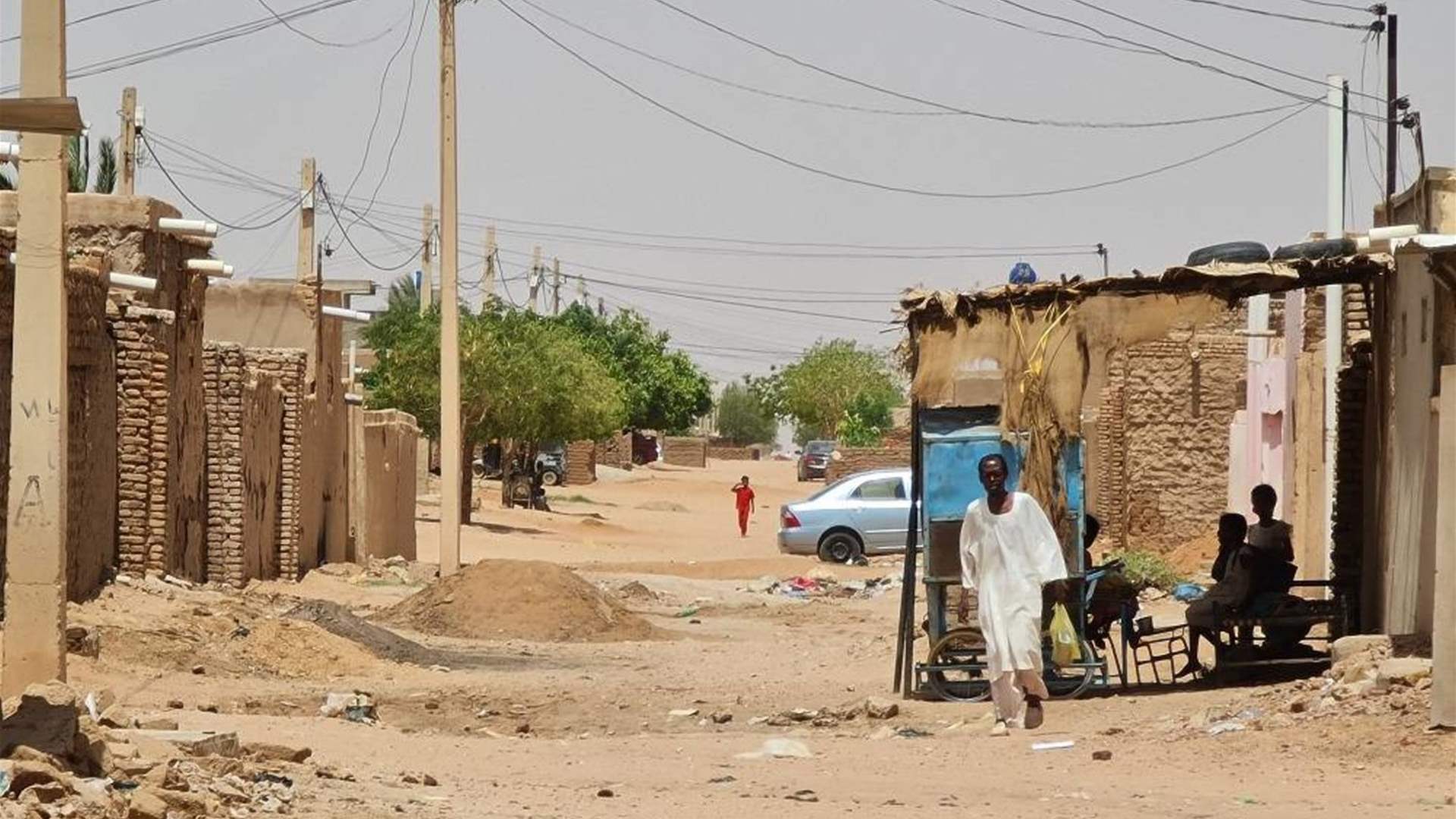 Sudan&#39;s Darfur crisis: Aid blockade sparks international concern