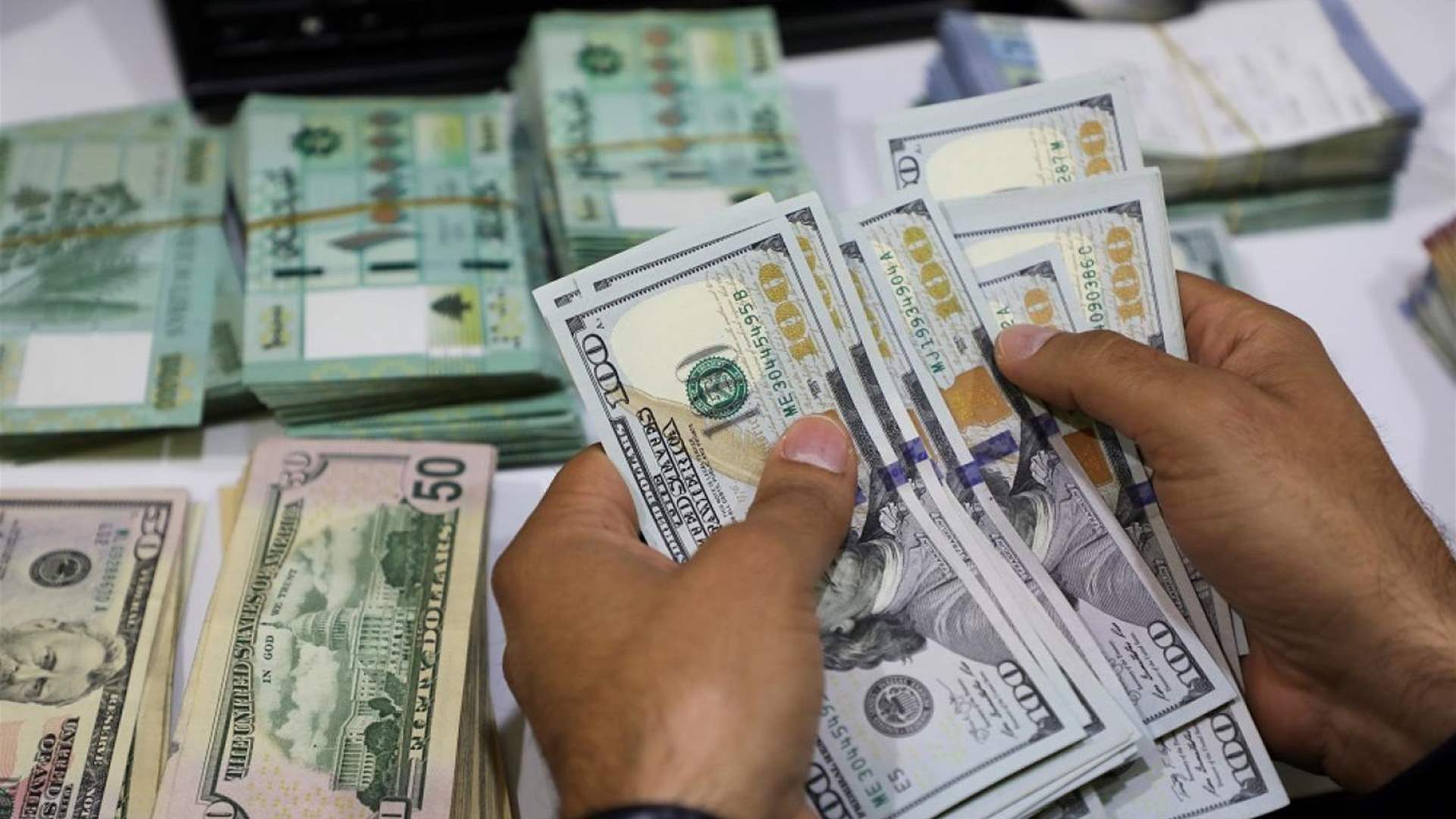 اجتماع للمديرين العامين لعرض سبل تحسين الرواتب