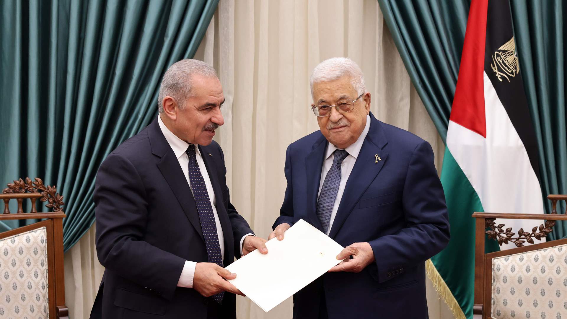 Mahmoud Abbas accepts the resignation of the Shtayyeh government