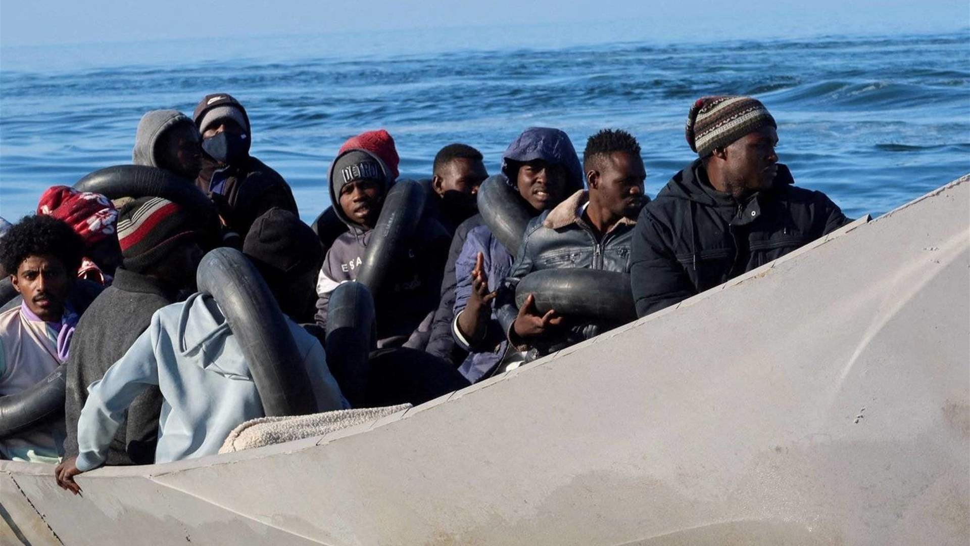 مقتل أكثر من 20 مهاجرا في غرق قارب قبالة سواحل السنغال