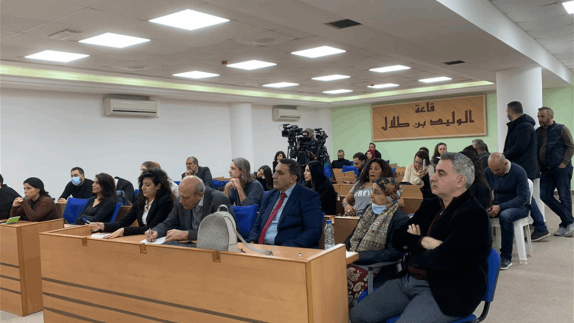 اجتماع لبحث ملف الكلاب الشاردة وتشكيل لجنة وطنية لاعداد مسودة اقتراحات للحل