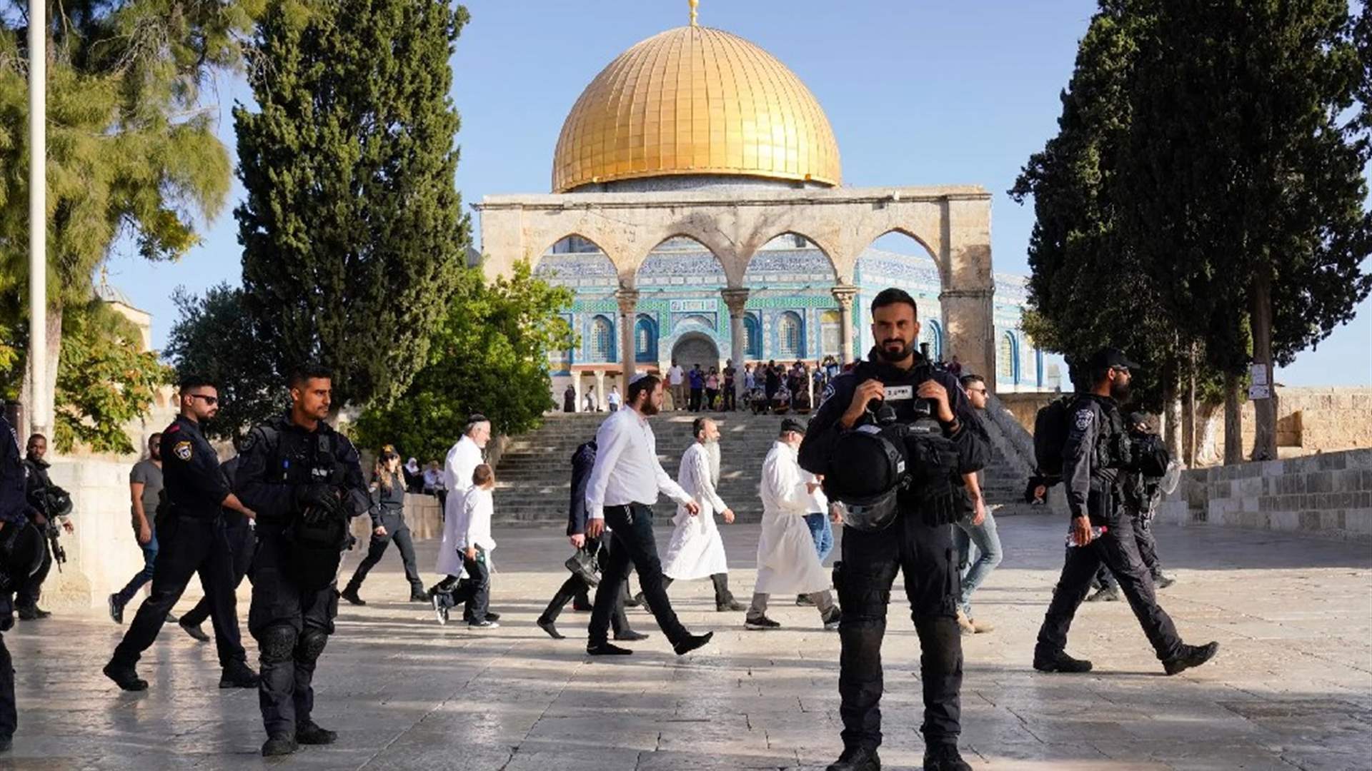 إسرائيل: مجلس الوزراء لا يزال يبحث قيود دخول الأقصى في رمضان