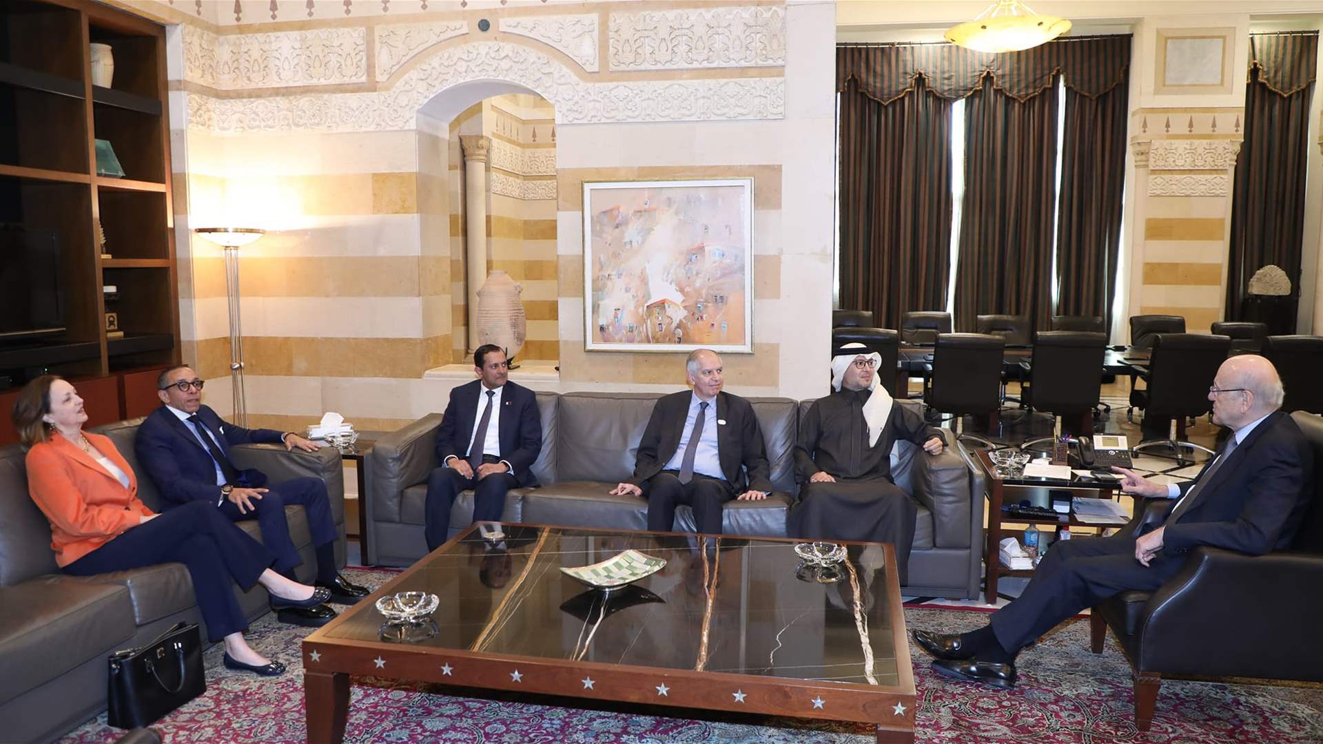 اللجنة الخماسية قد تعدل من آلية تحركها (الأنباء الكويتية)