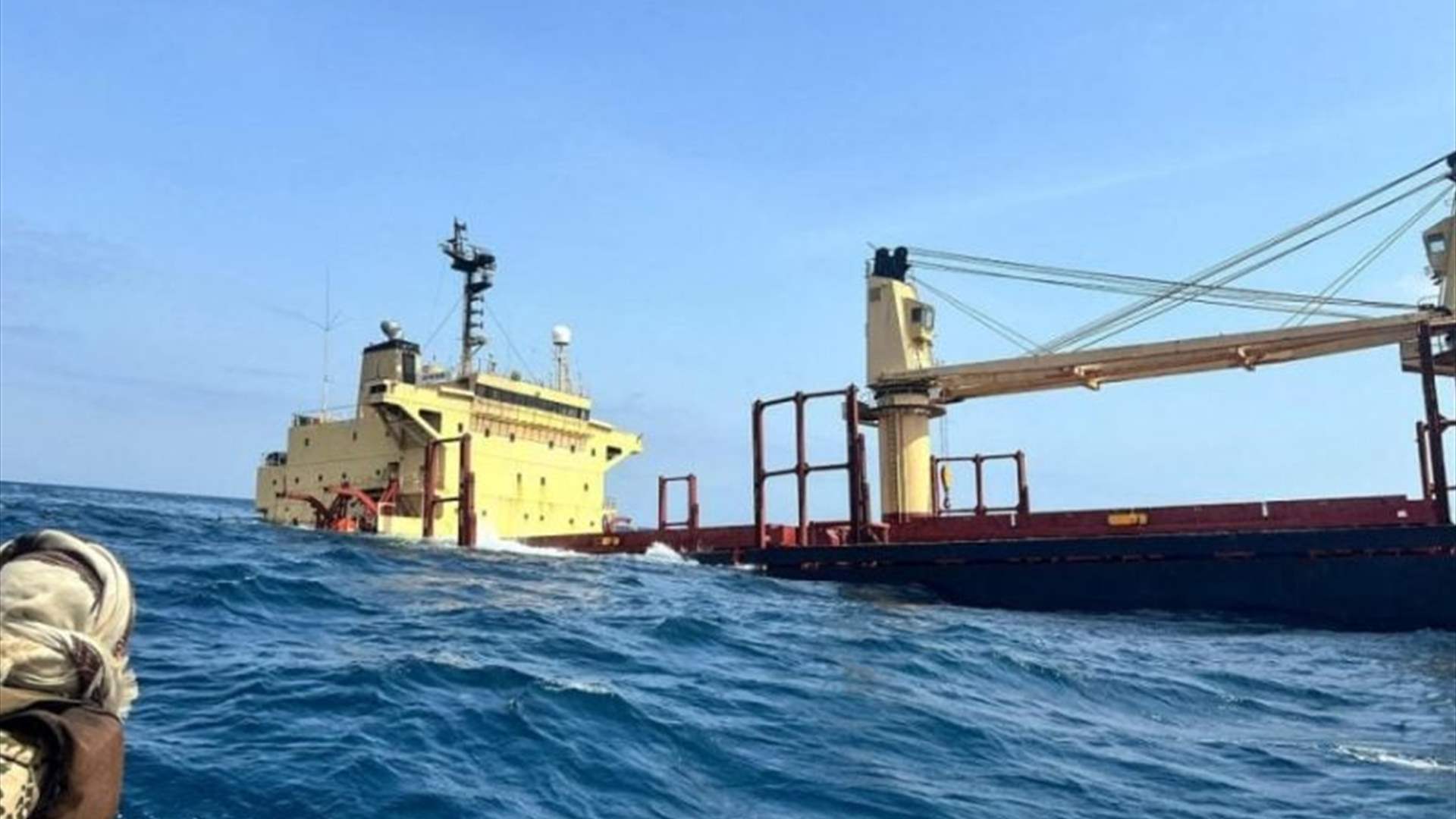تصريح للسفن أصبح واجبًا قبل دخول المياه اليمنية
