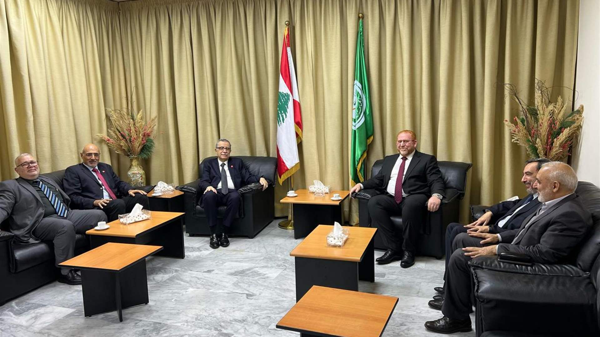 بناء على توجيهات مخزومي... لقاء بين وفد للحوار الوطني والجماعة الاسلامية