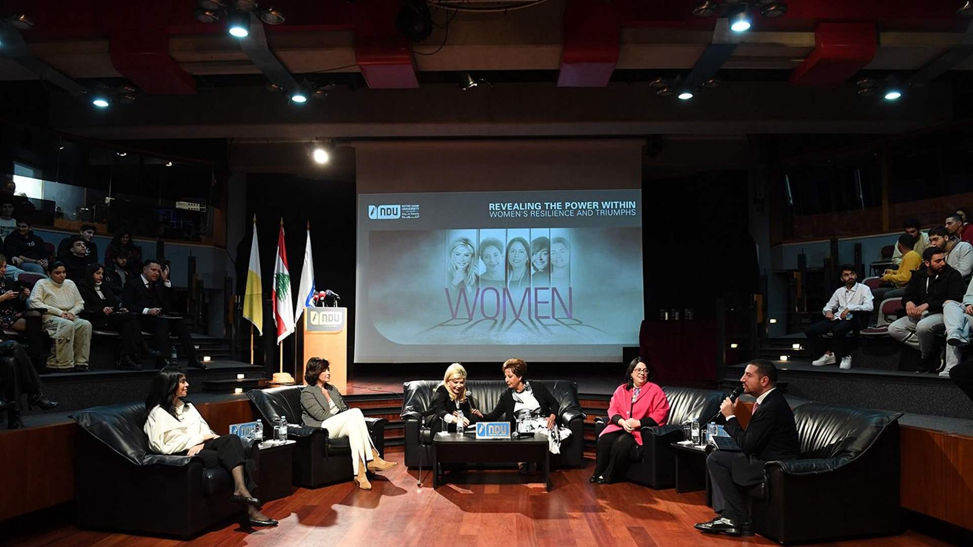 طاولة مستديرة بعنوان " Revealing The Power Within Women’s Resilience And Triumphs" من جامعة سيّدة اللويزة 