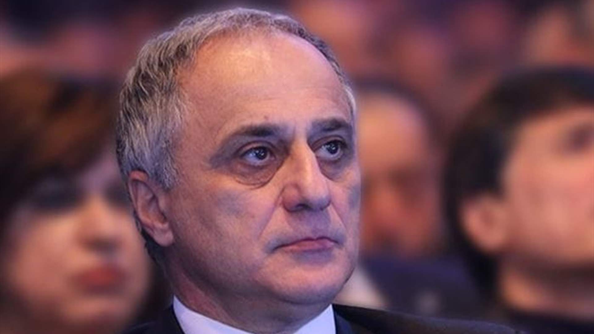 أبو ناضر: يكفي الحكومة التخلّي عن قراراتها المالية السيادية