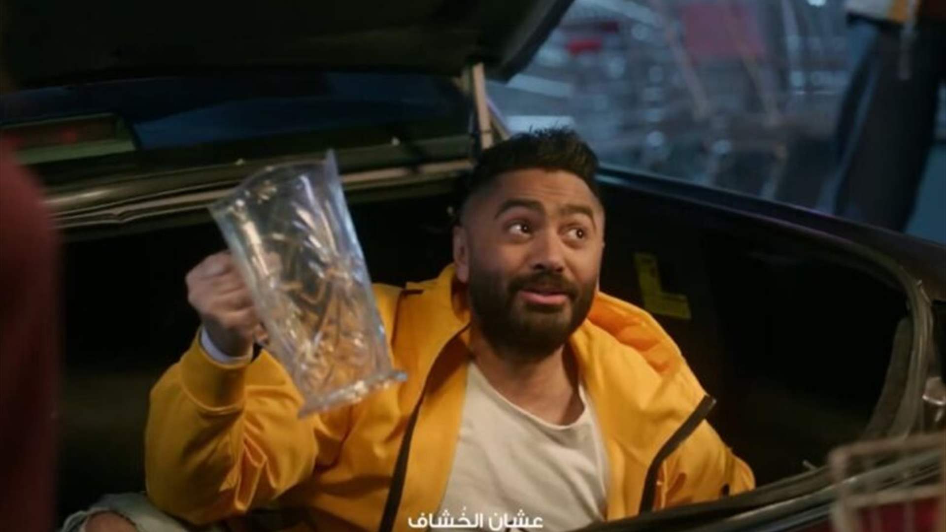 تامر حسني يخسر مليون متابع على فيسبوك خلال ساعات... دعوات لإلغاء متابعته والسبب: إعلان رمضاني؟! (فيديو) 