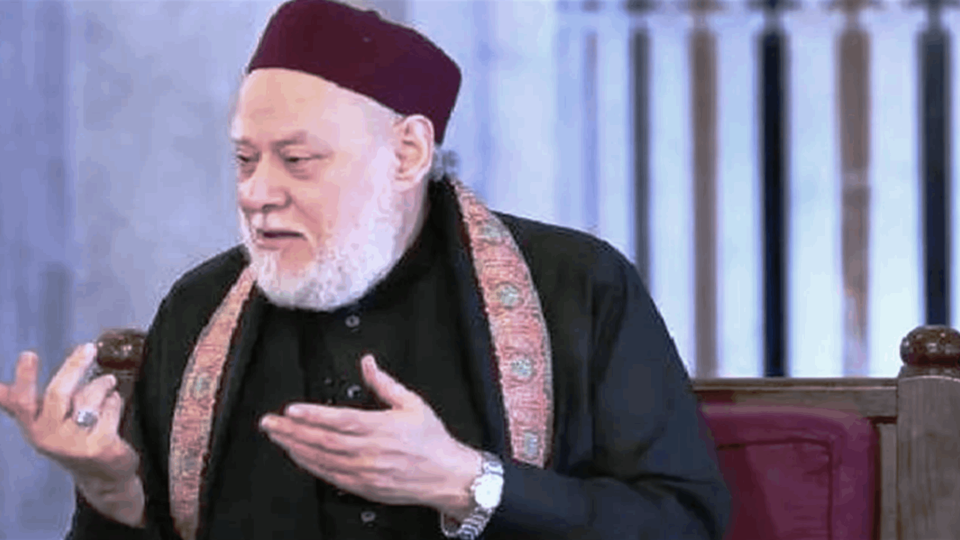مفتي مصر السابق يثير الجدل بأجوبته: "الجنة لغير المسلمين والعلاقة قبل الزواج مباحة"! (فيديو)