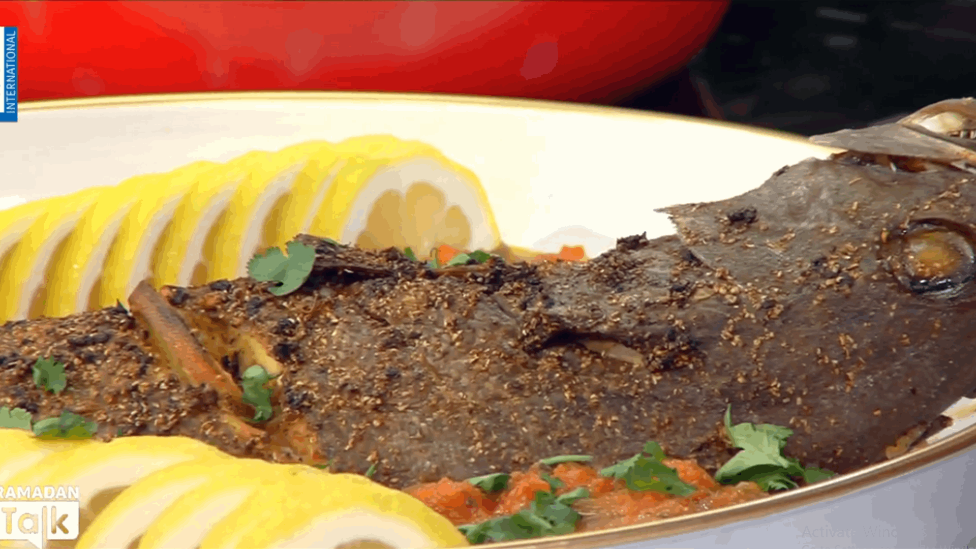 زيّنوا مائدة رمضان بطبق &quot;السمكة الحرّة&quot; على طريقة الشيف محمد سلهب (فيديو)