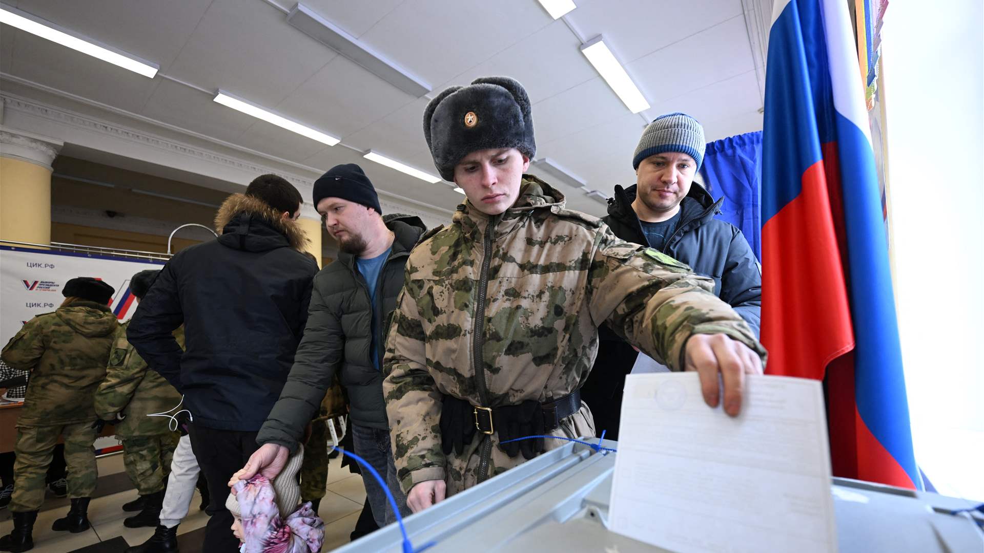 Russia&#39;s presidential vote starts final day
