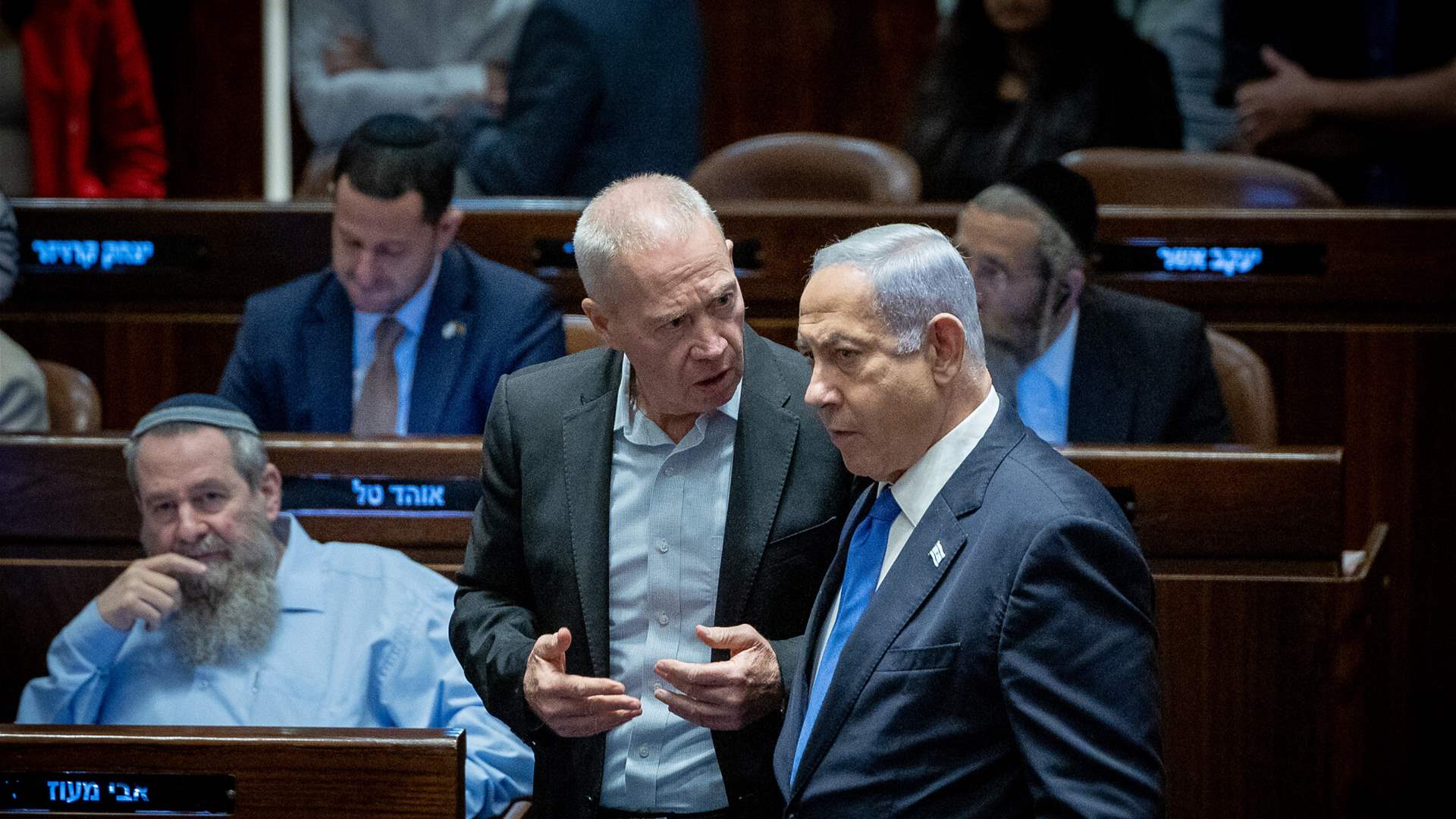 Israeli political rift: Netanyahu&#39;s decision clashes with Defense Minister&#39;s strategy