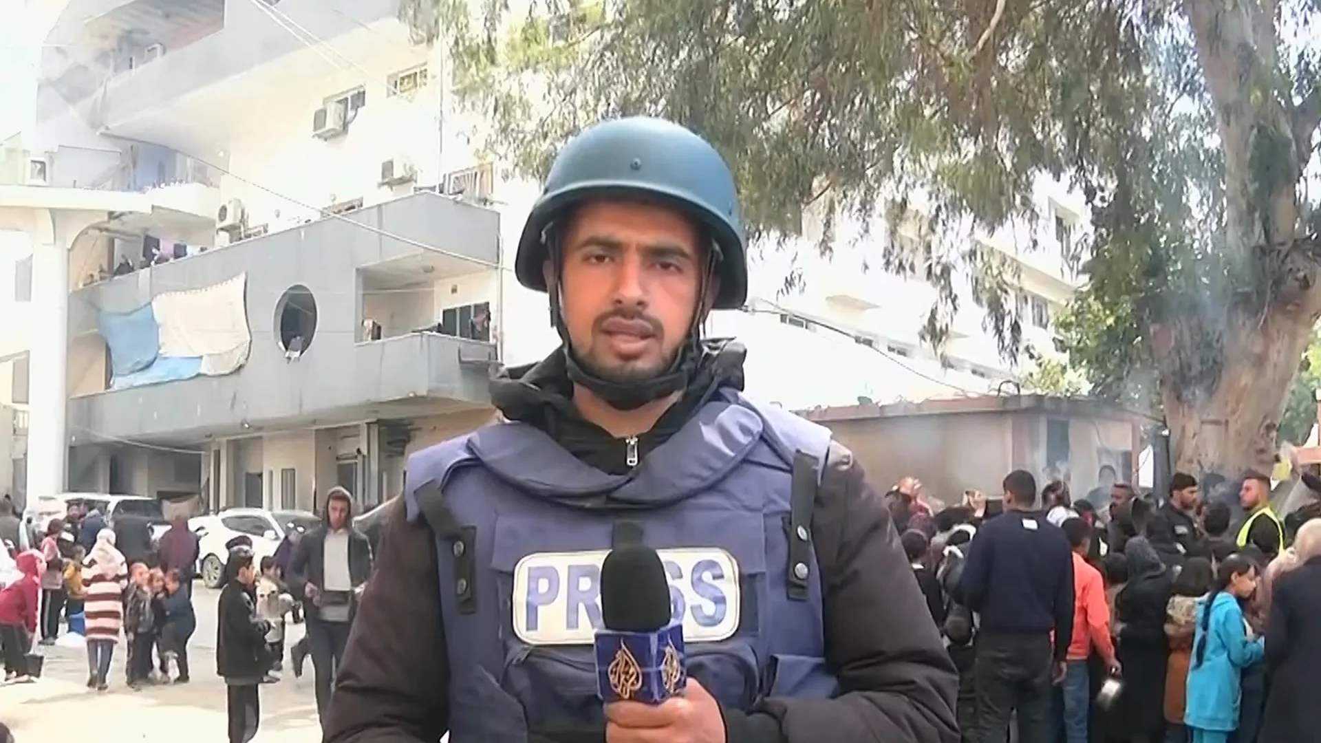 Journalist Ismail al-Ghoul released from Israeli detention: Al Jazeera reports