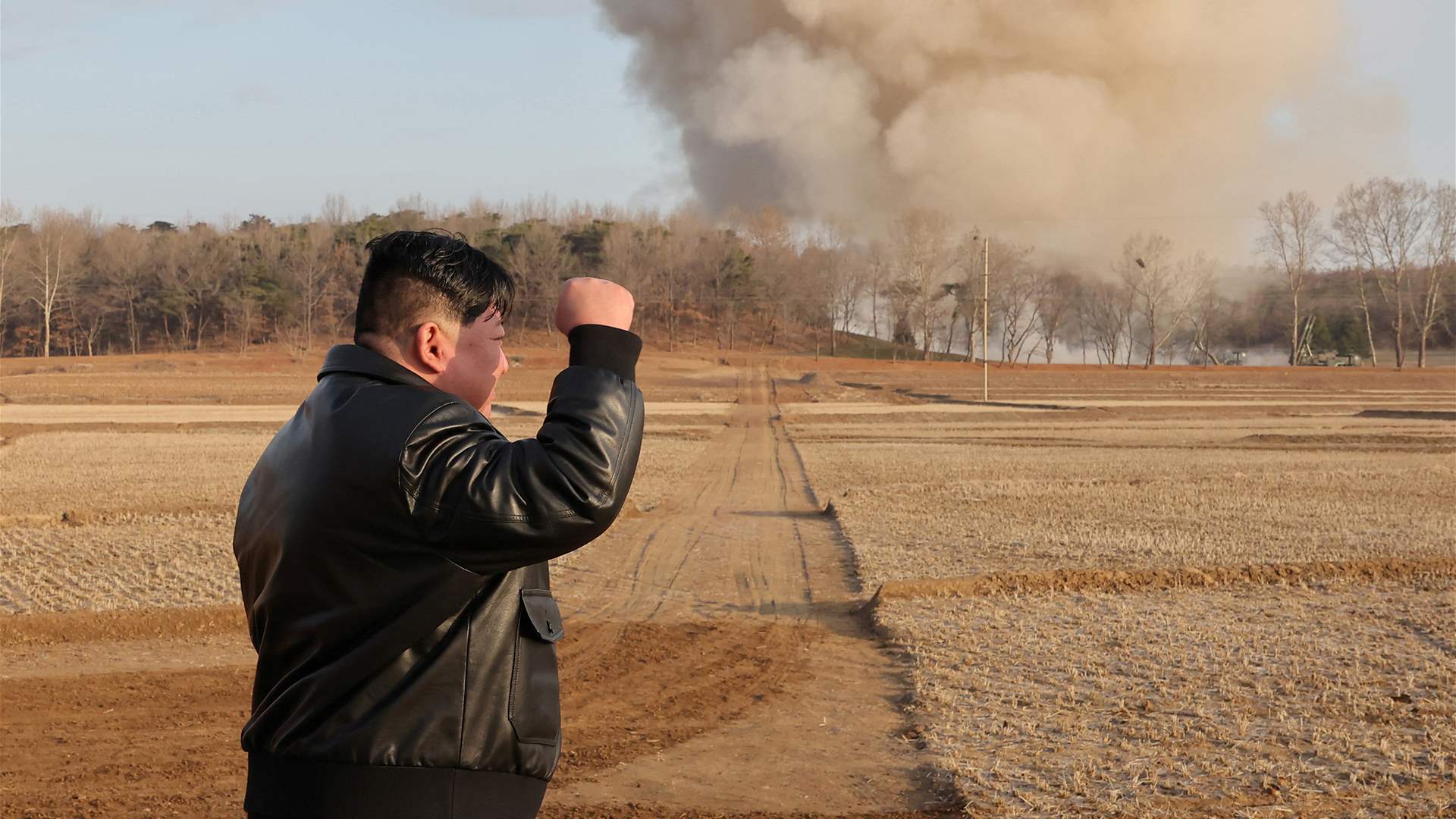 North Korean leader oversees firing drills with &#39;super-large&#39; rocket launchers