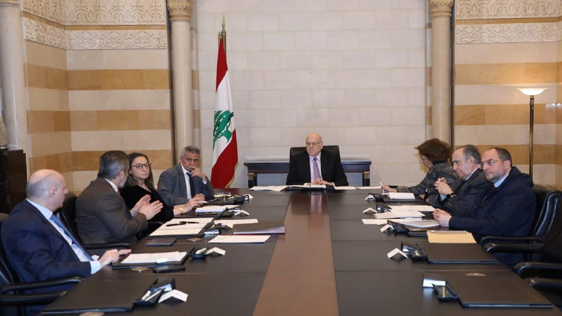 ميقاتي أصدر تعميما حول تعويض المثابرة للعاملين في الإدارة العامة