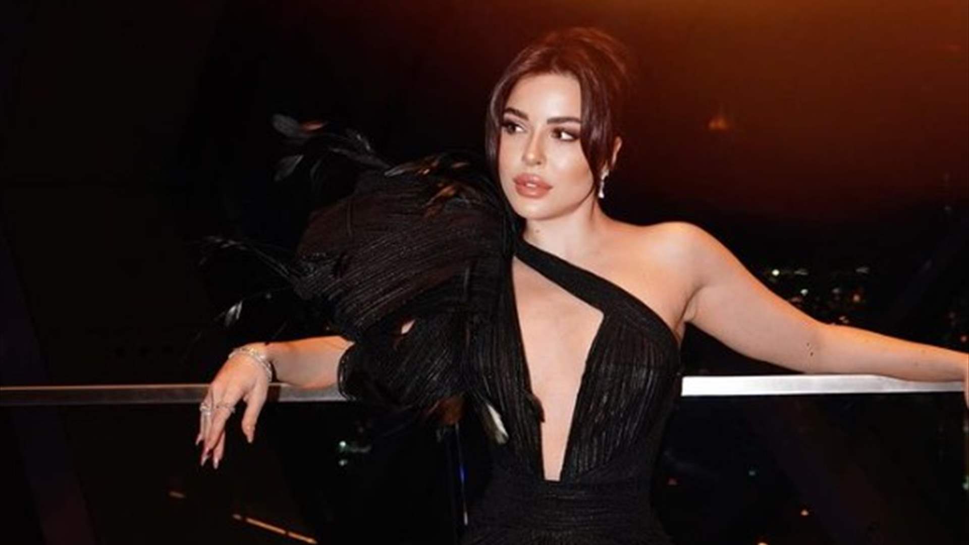 بدأ العدّ العكسي... سارة ابي كنعان تستعد للزواج من وسام فارس في هذا التاريخ