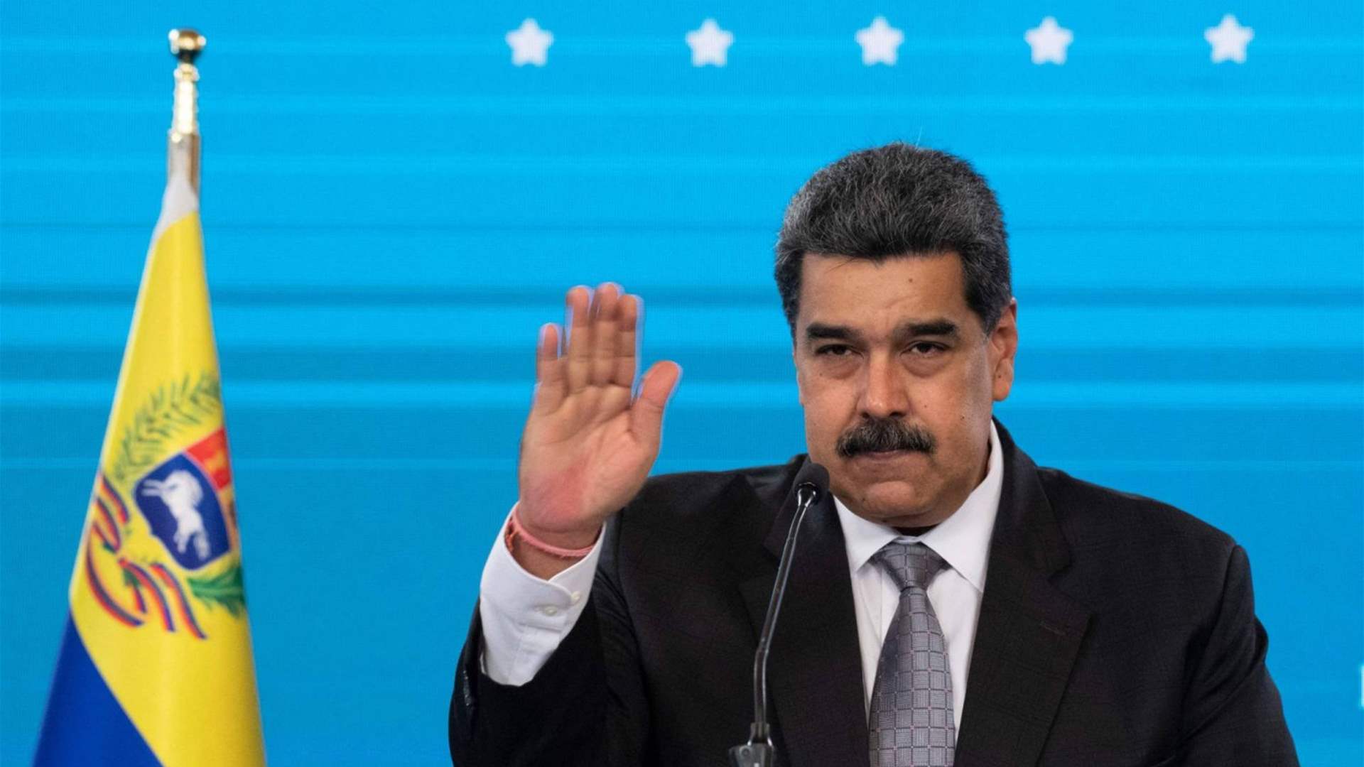 مادورو يريد قانونًا لمكافحة الفاشية يستهدف المعارضين المروجين للعنف