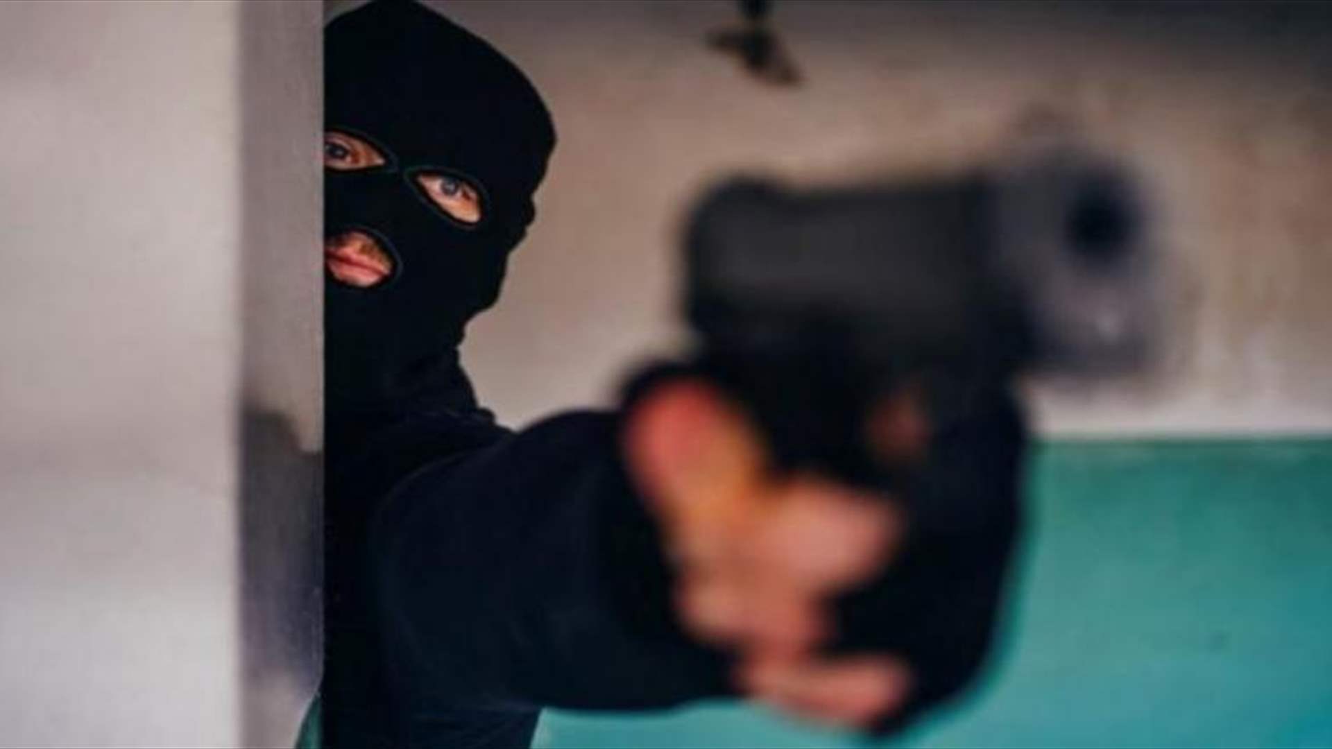 في البقاع... مسلحون يخطفون سورياً والجيش يتمكن من تحريره
