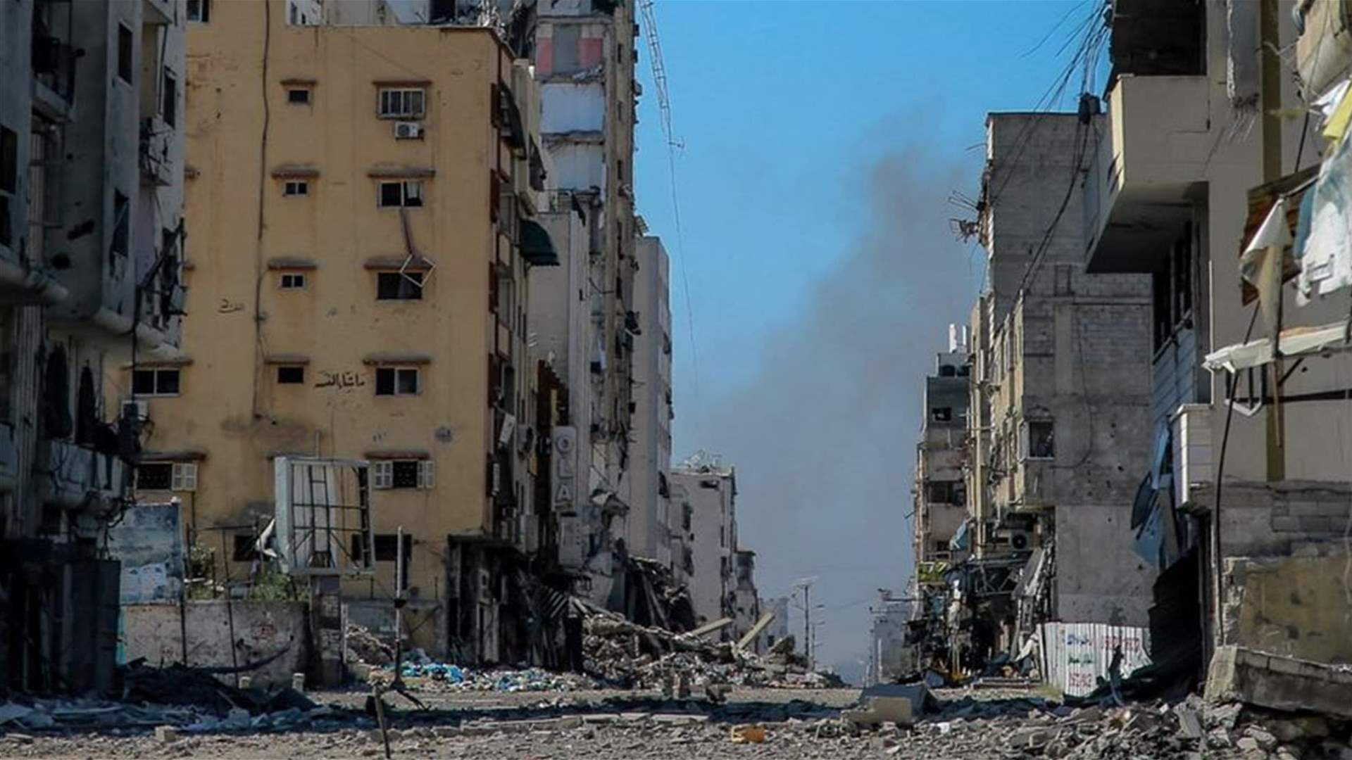 العثور على أربع جثث وفقدان ستة بعد انزلاق تربة وفيضانات في اندونيسيا