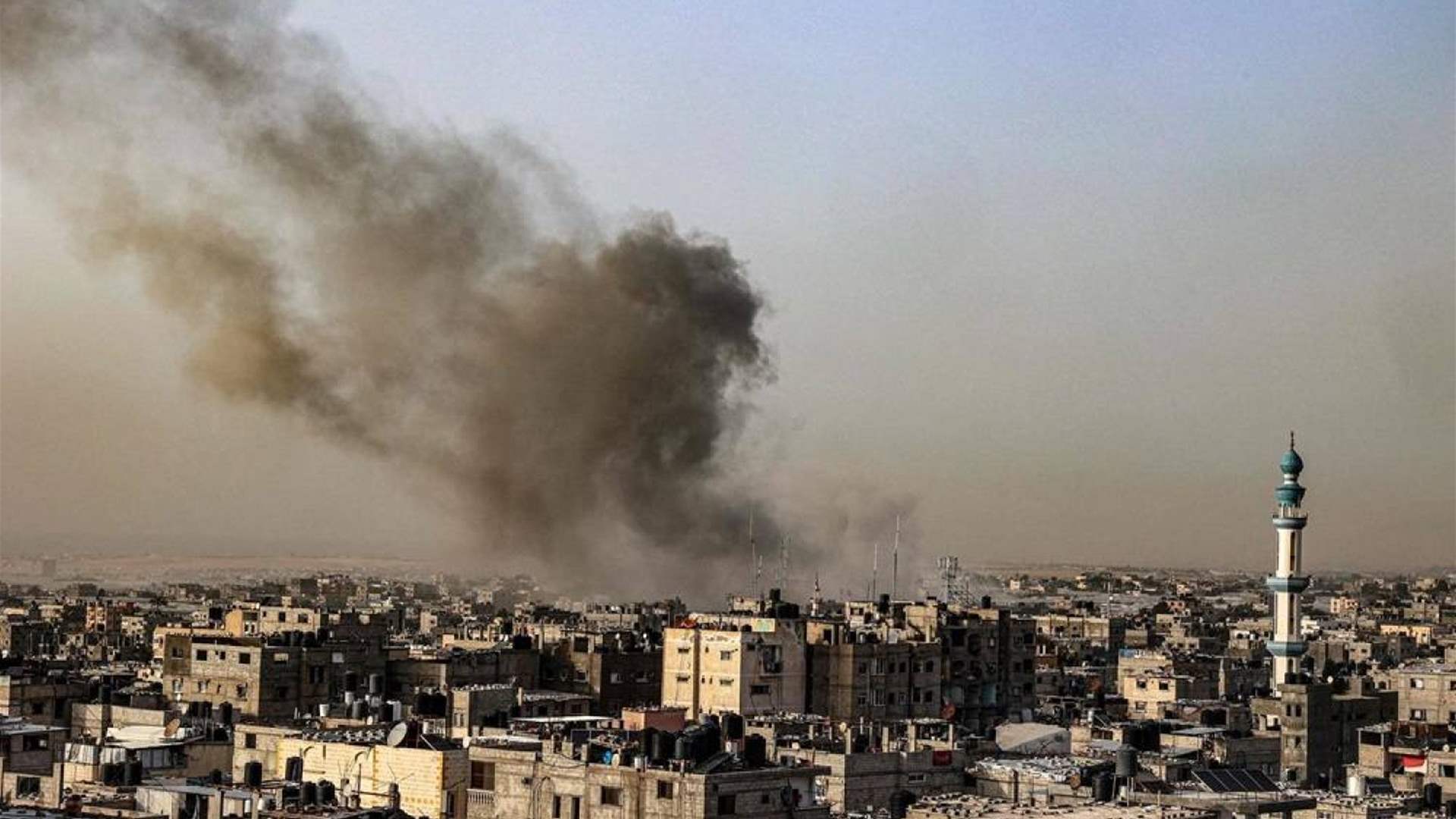 Israeli strikes persist amidst &#39;intense&#39; clashes in Gaza
