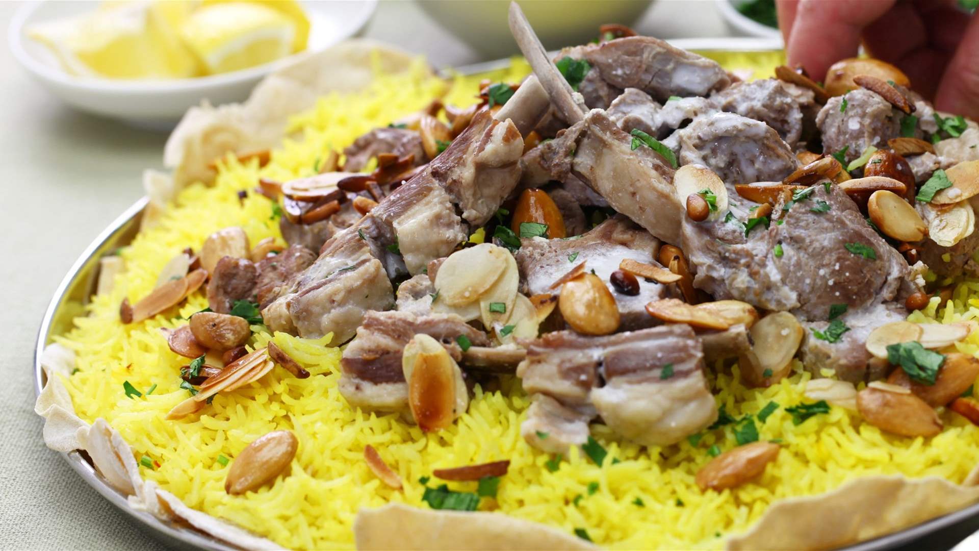منها ما غاب مع الوقت ومنها ما تناقلته الأجيال... إليكم هذه العادات الرمضانية الأردنية المميزة!