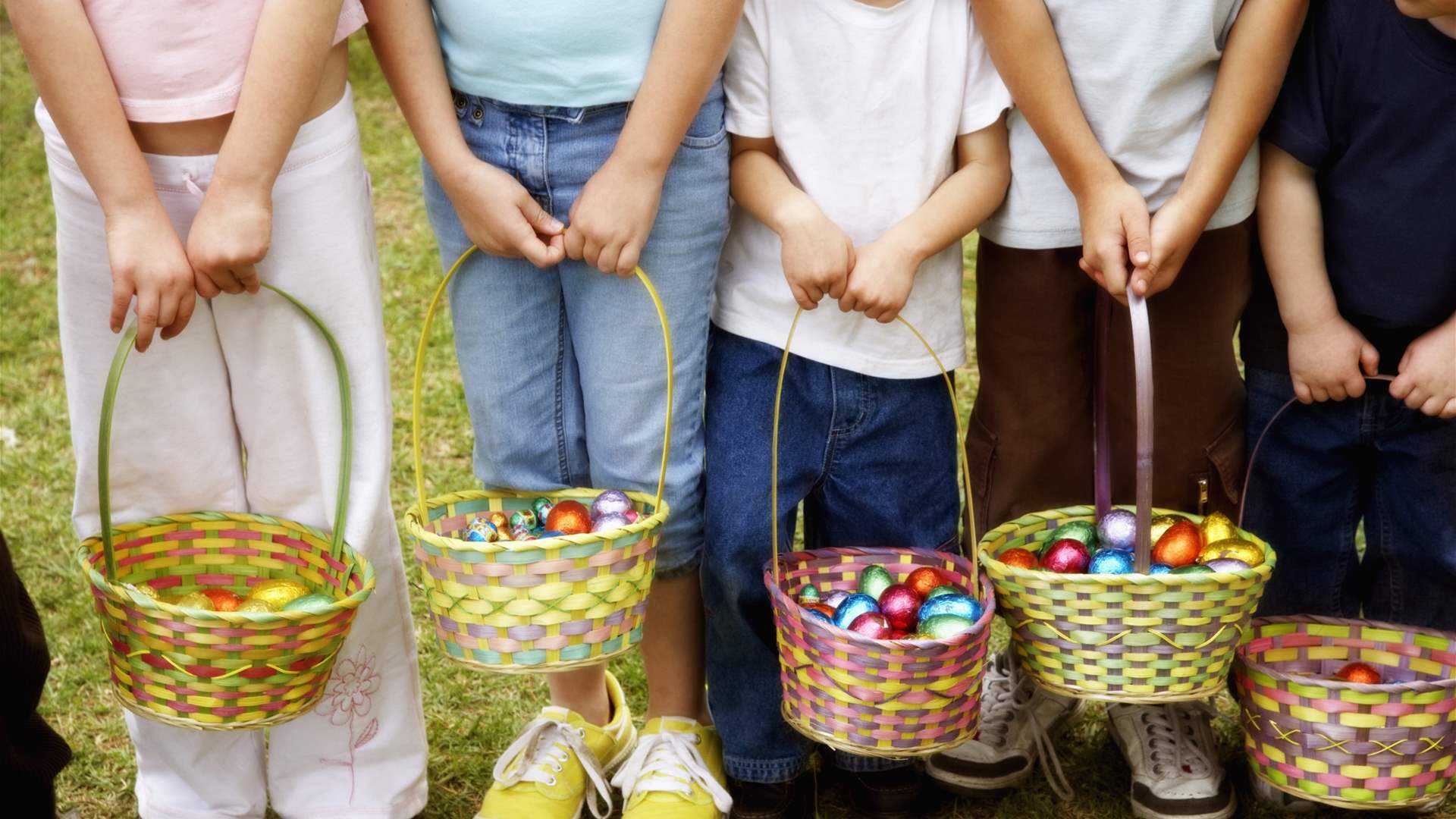عادات وتقاليد غريبة في عيد الفصح... كيف يحتفل العالم بالعيد المجيد؟ 