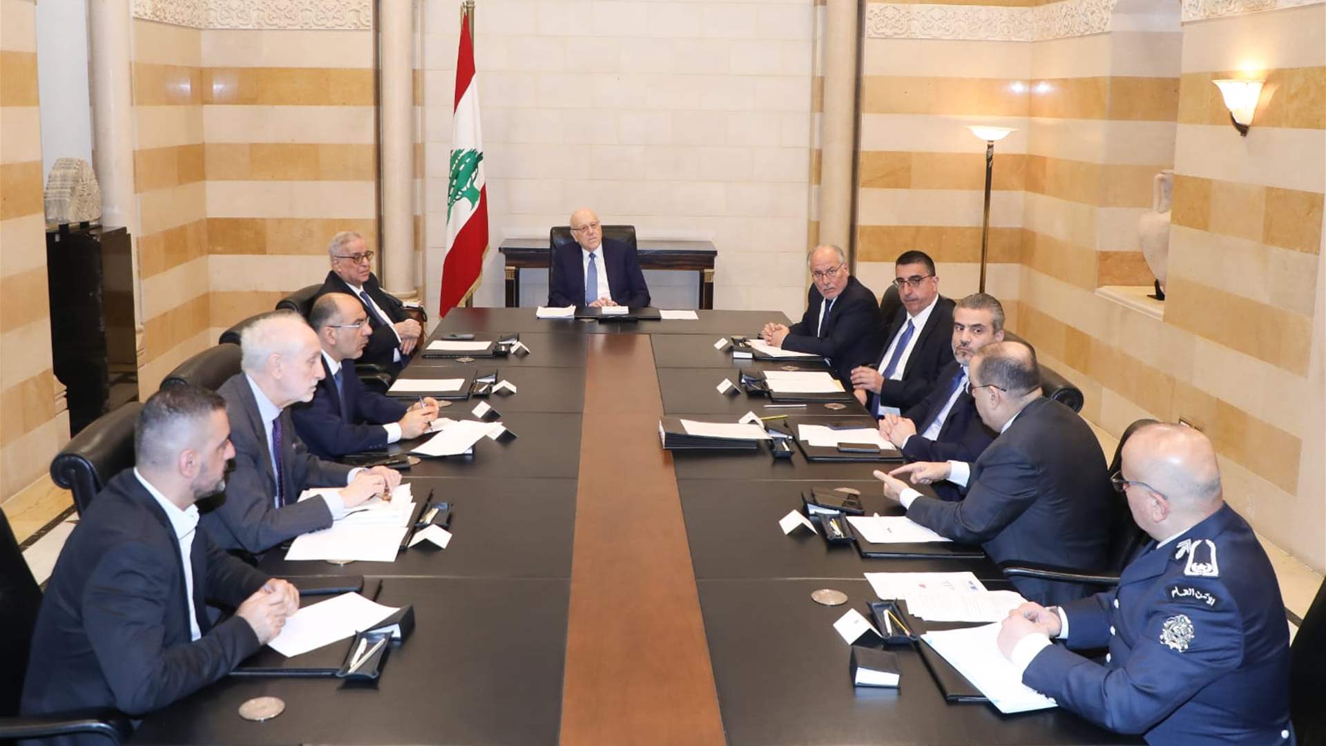 ميقاتي ترأس إجتماعا لـ"اللجنة الوزارية لمتابعة تنفيذ خطة عمل الإستراتيجية الوطنية للحماية"...