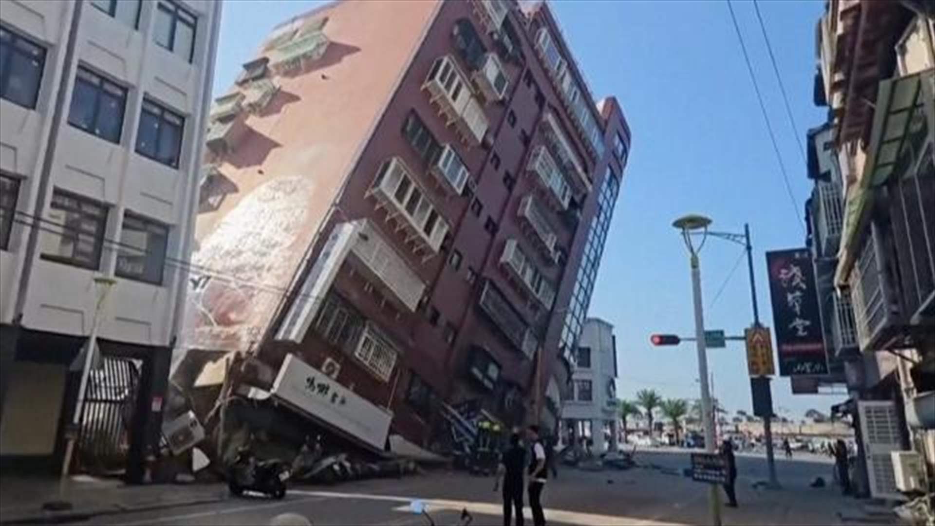 تايوان تستخدم المروحيات للإجلاء والإغاثة عقب زلزال أودى بـ13 شخصاً
