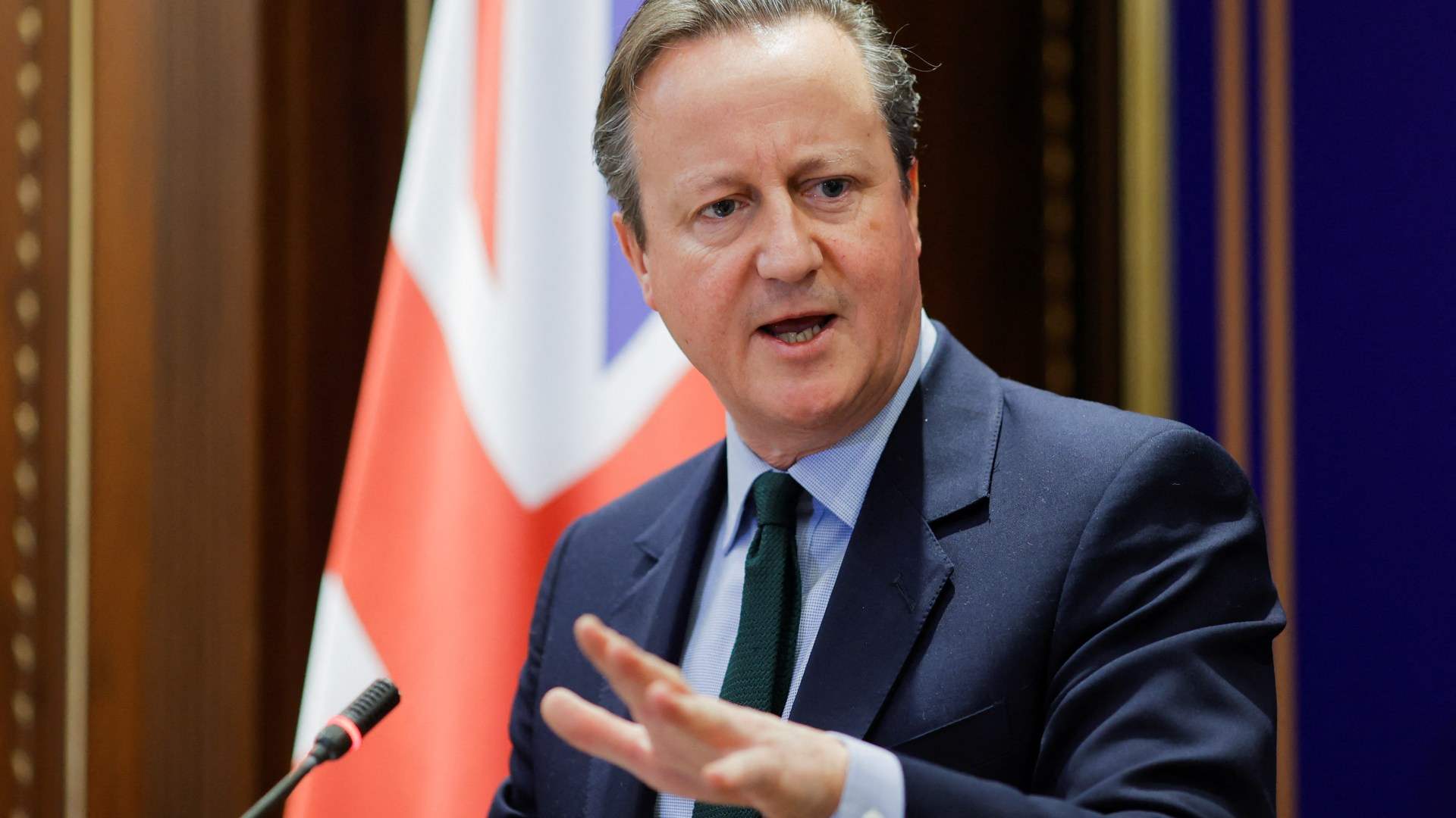 FM Cameron: UK support for Israel &#39;is not unconditional&#39;