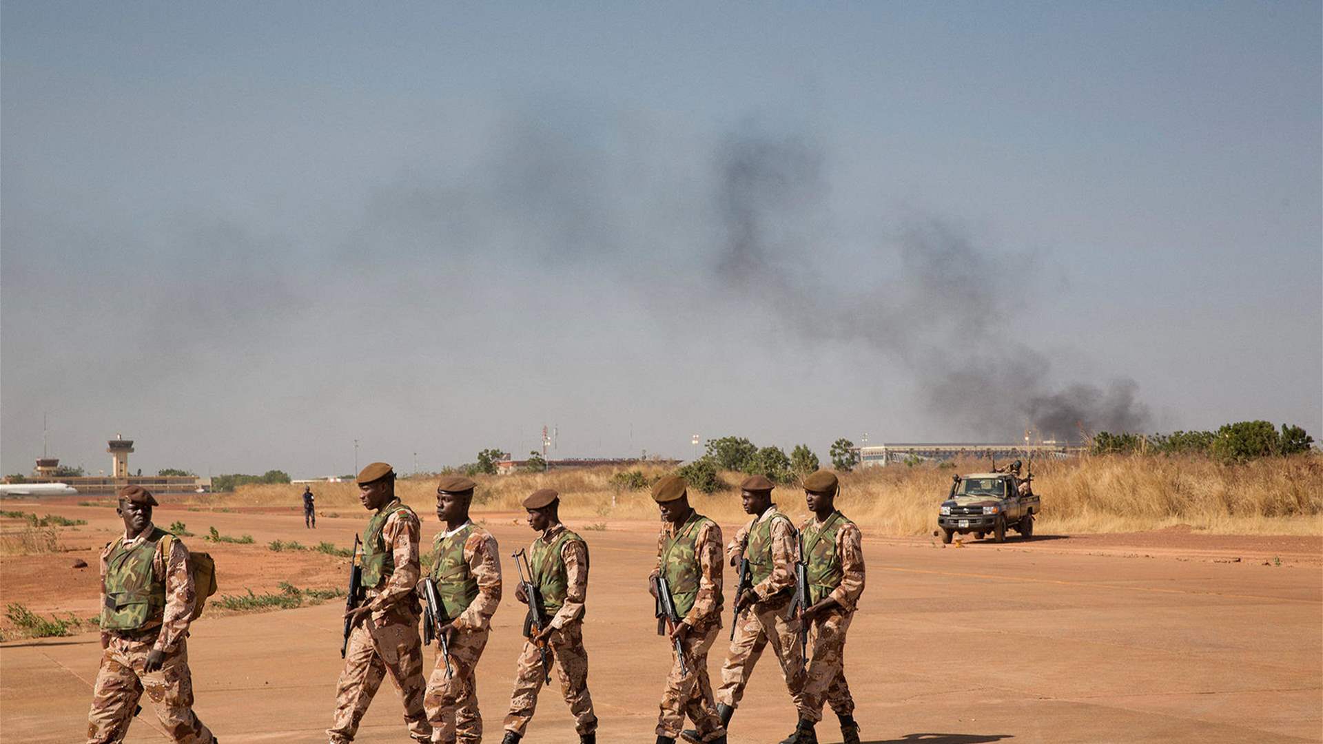 Military council in Mali announces &#39;suspension&#39; of political party activities