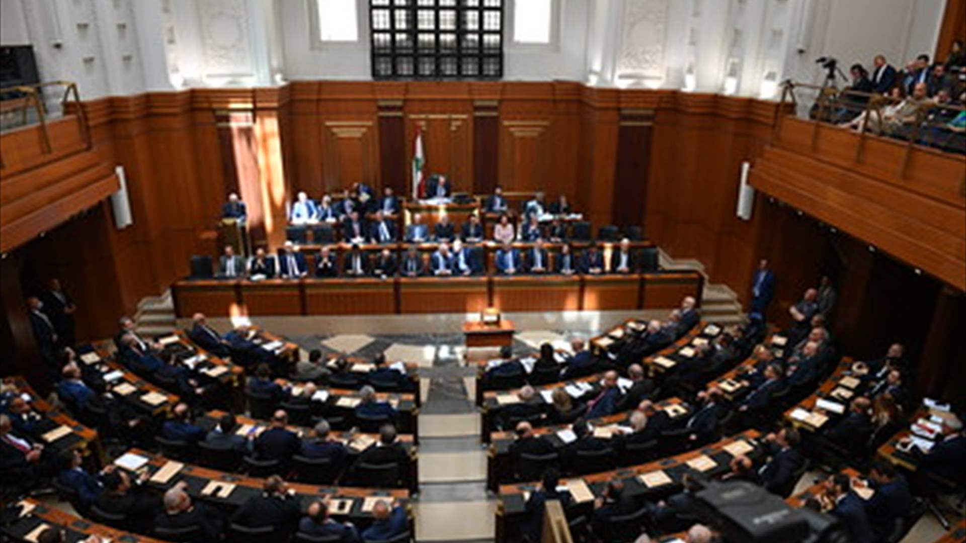 أكثر من 65 نائباً يتآمرون على الإستحقاق البلدي (نداء الوطن)