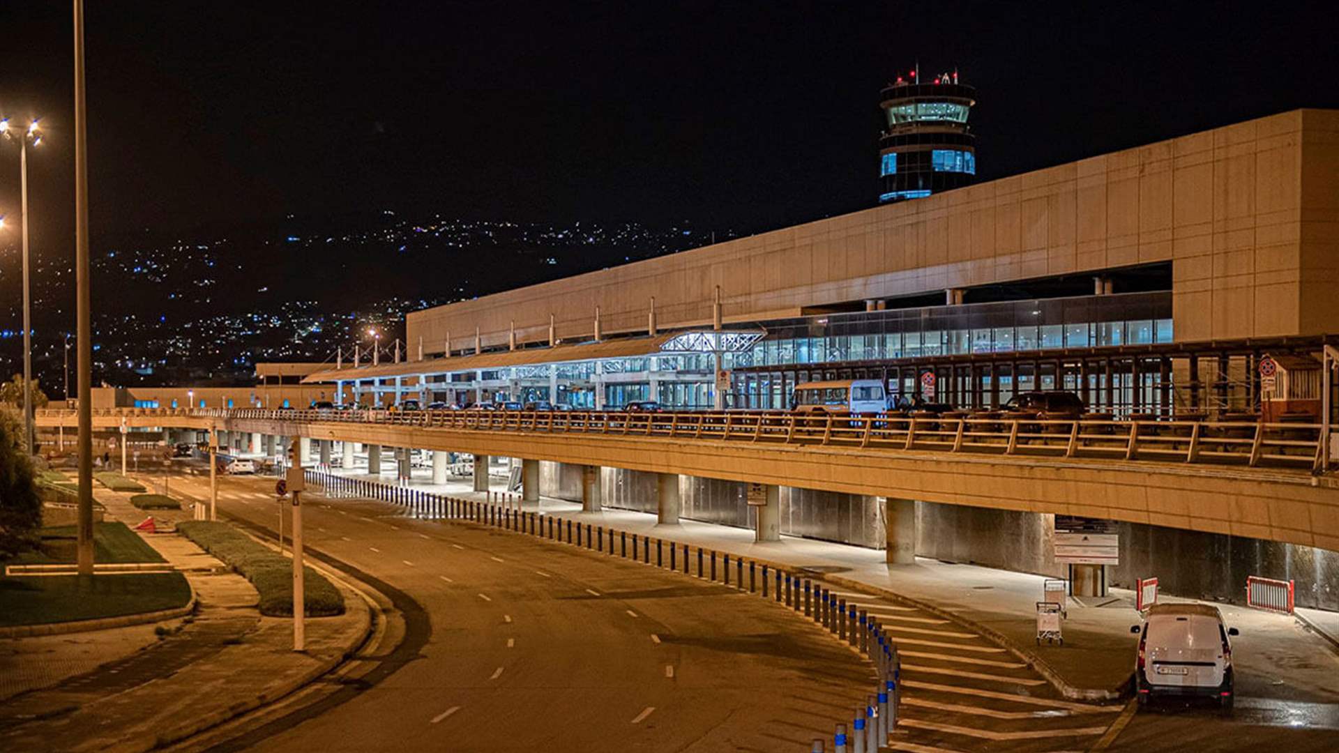 Airport workers in Lebanon seek fair compensation for night shifts