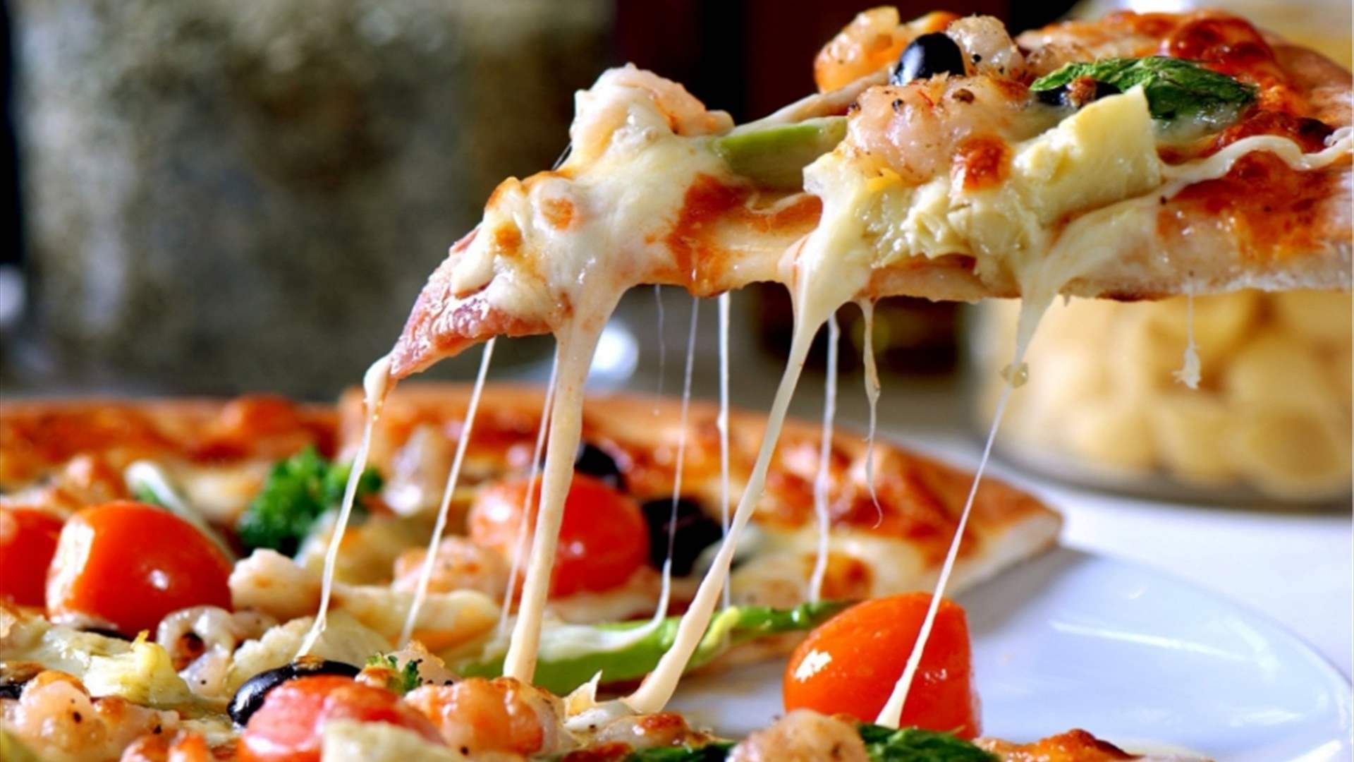 تصريح صادم من مؤرخ طعام يثير غضب الايطاليين... البيتزا ليست ايطالية وانطلقت من هذه الدولة؟!