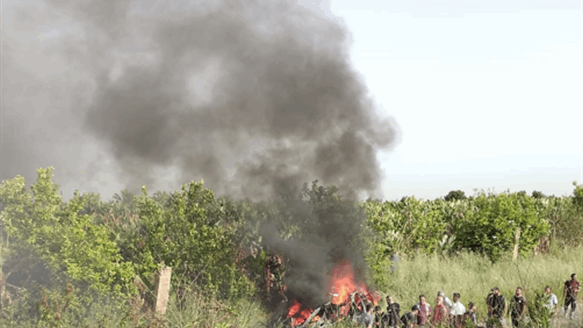 Israeli drone targets car near Aadloun and Kharayeb intersection