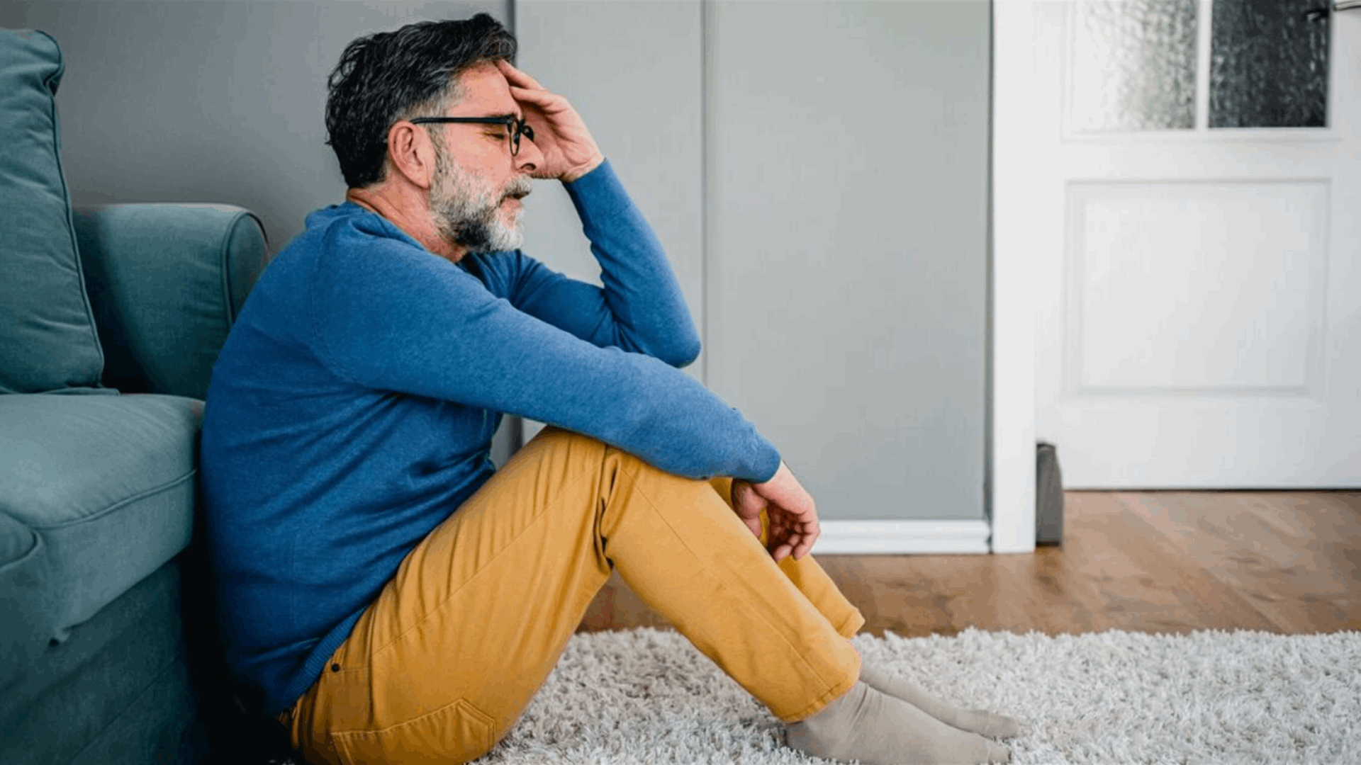 بعد أعوام من الزواج السعيد... مستأجرة جديدة حوّلت حياة رجل: مشاعر جياشة وحبّ عميق! 