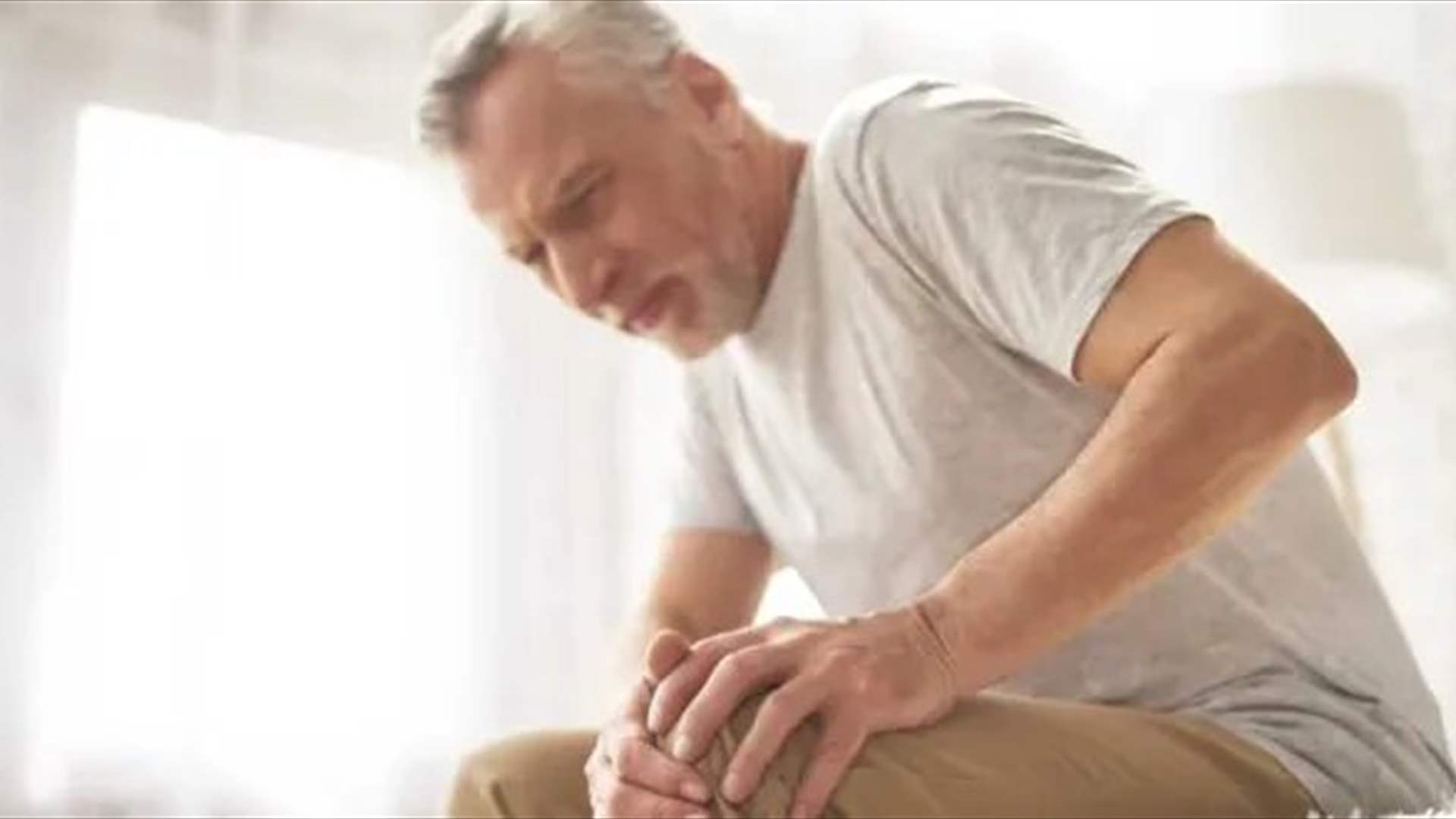 فحص دم بسيط يُساعد في تشخيص هشاشة عظام الركبتين... إليكم التفاصيل!