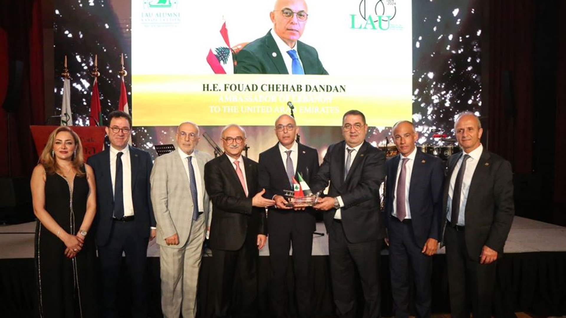 رئيس الجامعة اللبنانية الأميركية يكرّم سفير لبنان لدى الإمارات