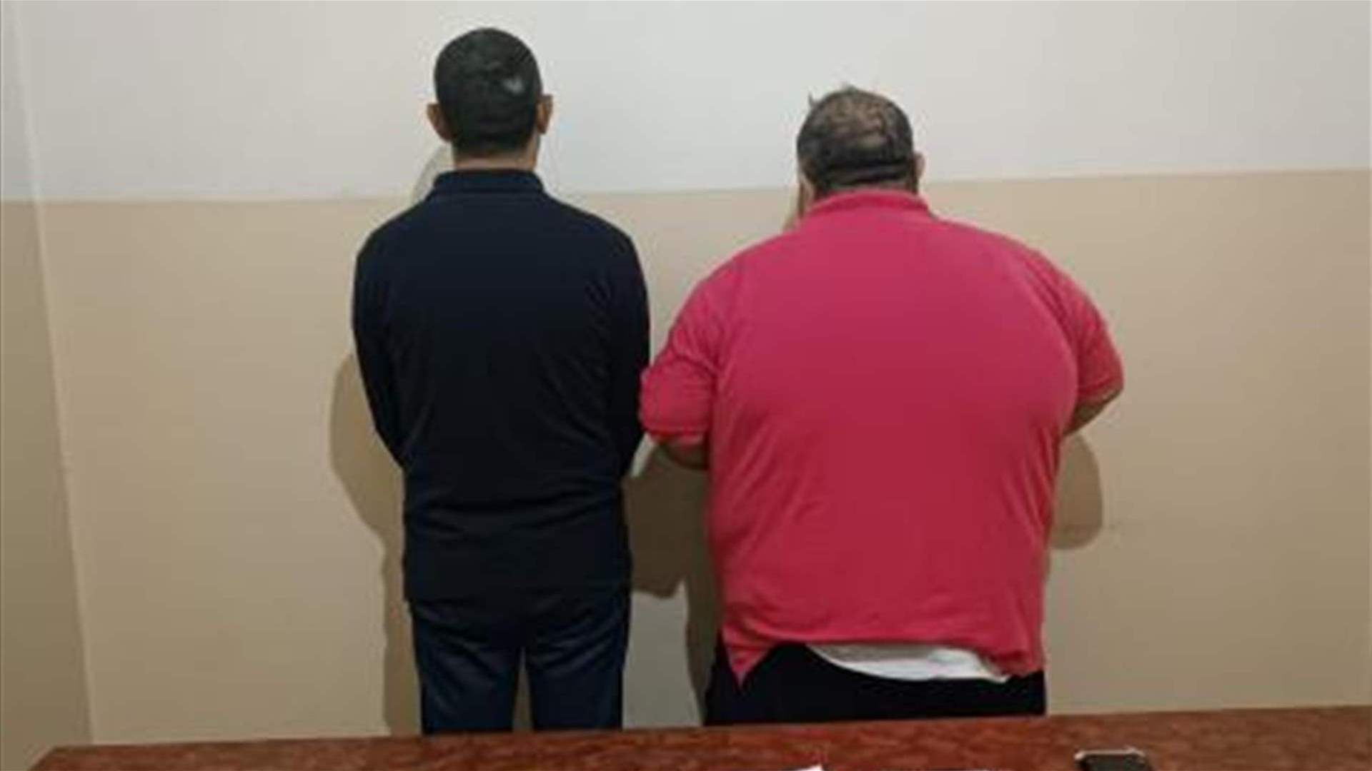 عصابة تزوّر معاملات ومستندات رسميّة... كمين محكم لـ"المعلومات" أوقع بأفرادها