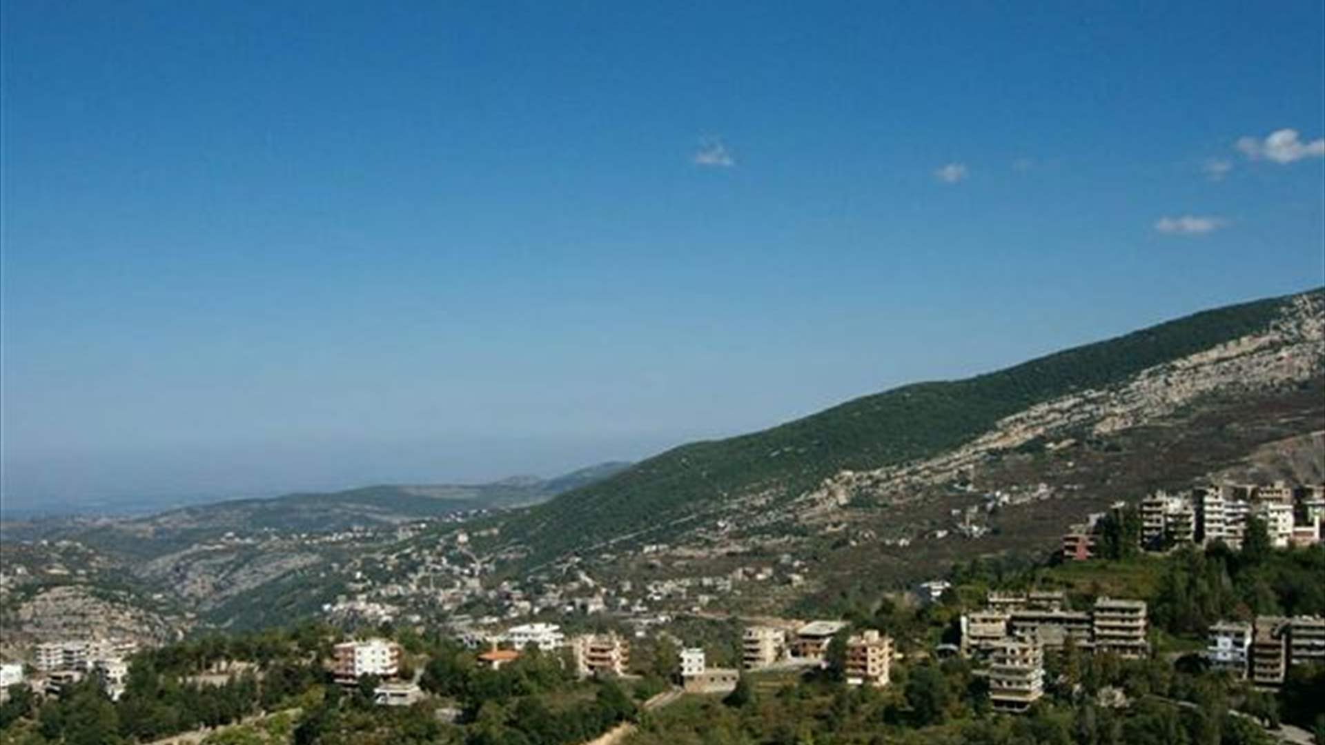 وفاة شاب بطلق ناري عن طريق الخطأ في الضنية